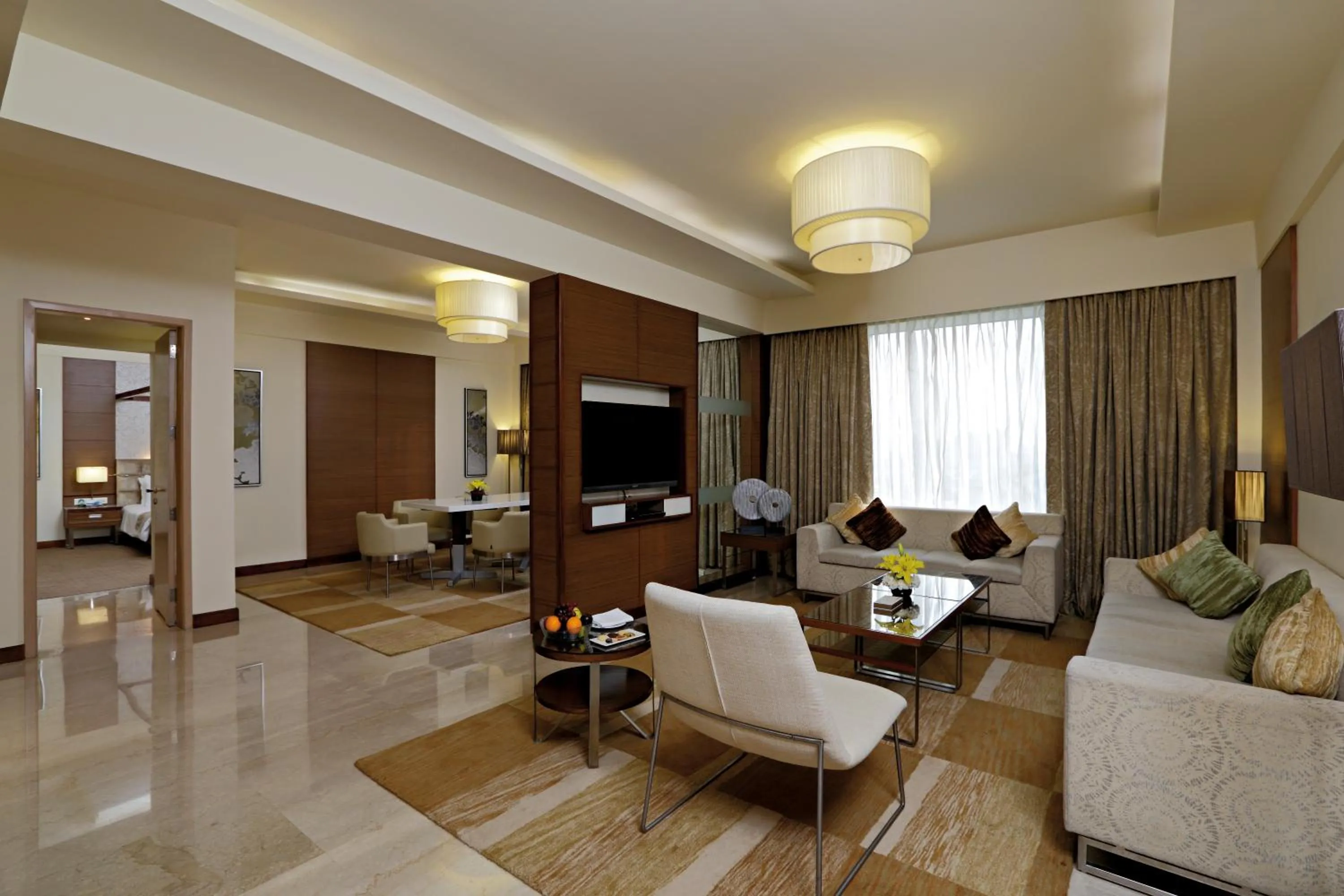 Living room in Radisson Blu Hotel, Greater Noida