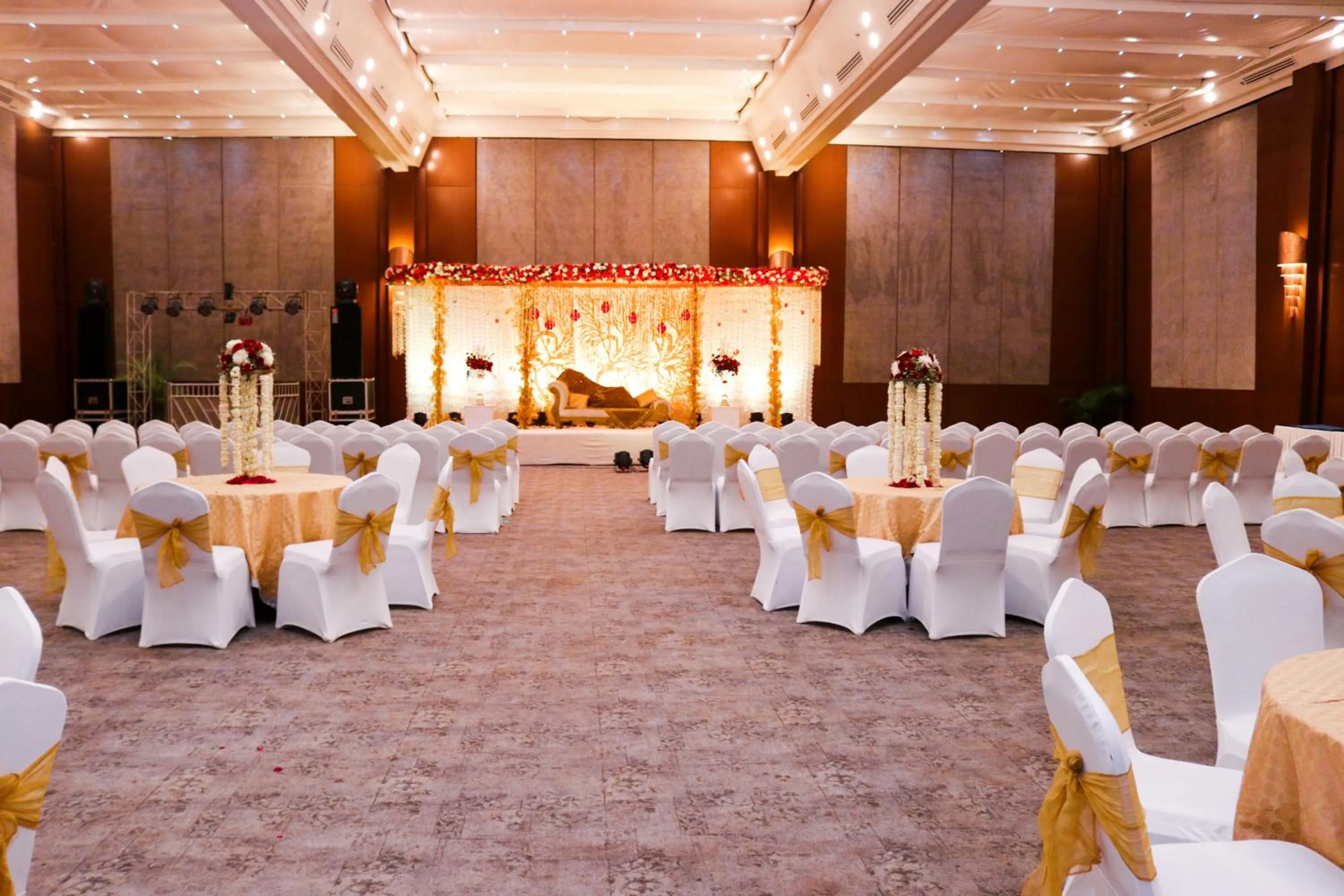 Banquet/Function facilities in Radisson Blu Hotel, Greater Noida