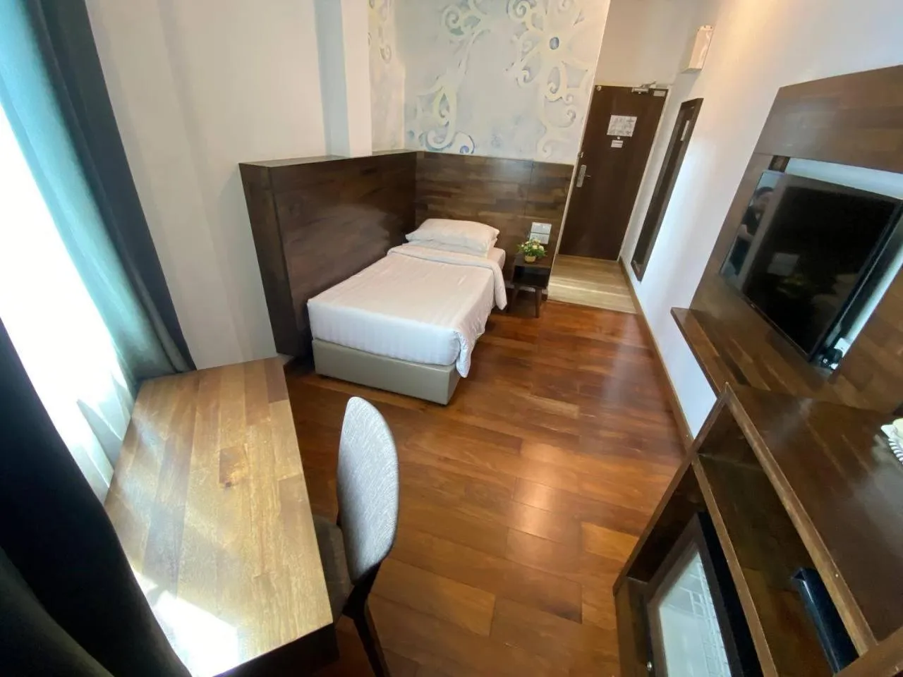 Bedroom, Bed in Serapi Hotel