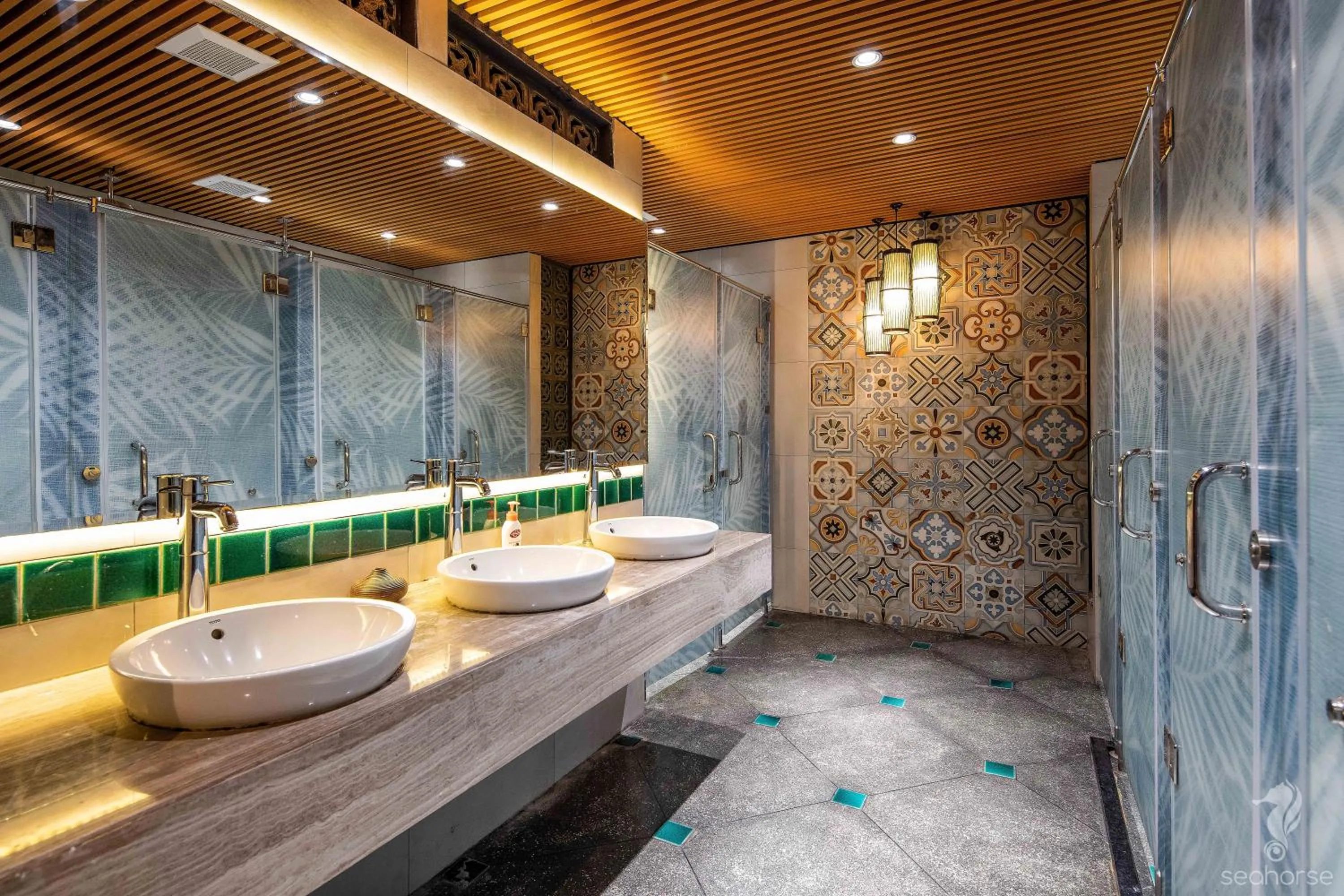 Bathroom in Seahorse Han Market Da Nang Apartment by Haviland