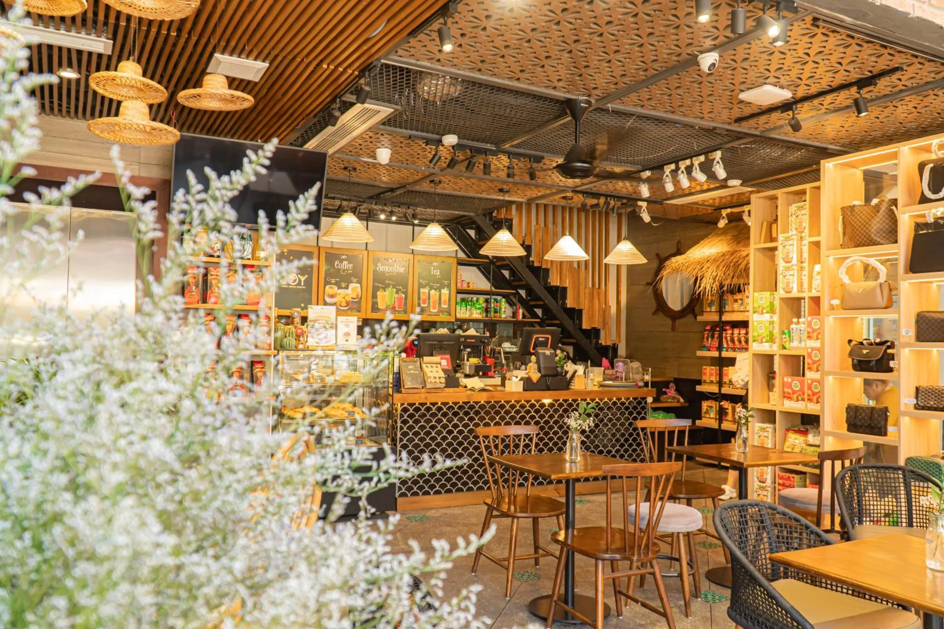 Lobby or reception in Seahorse Han Market Da Nang Apartment by Haviland