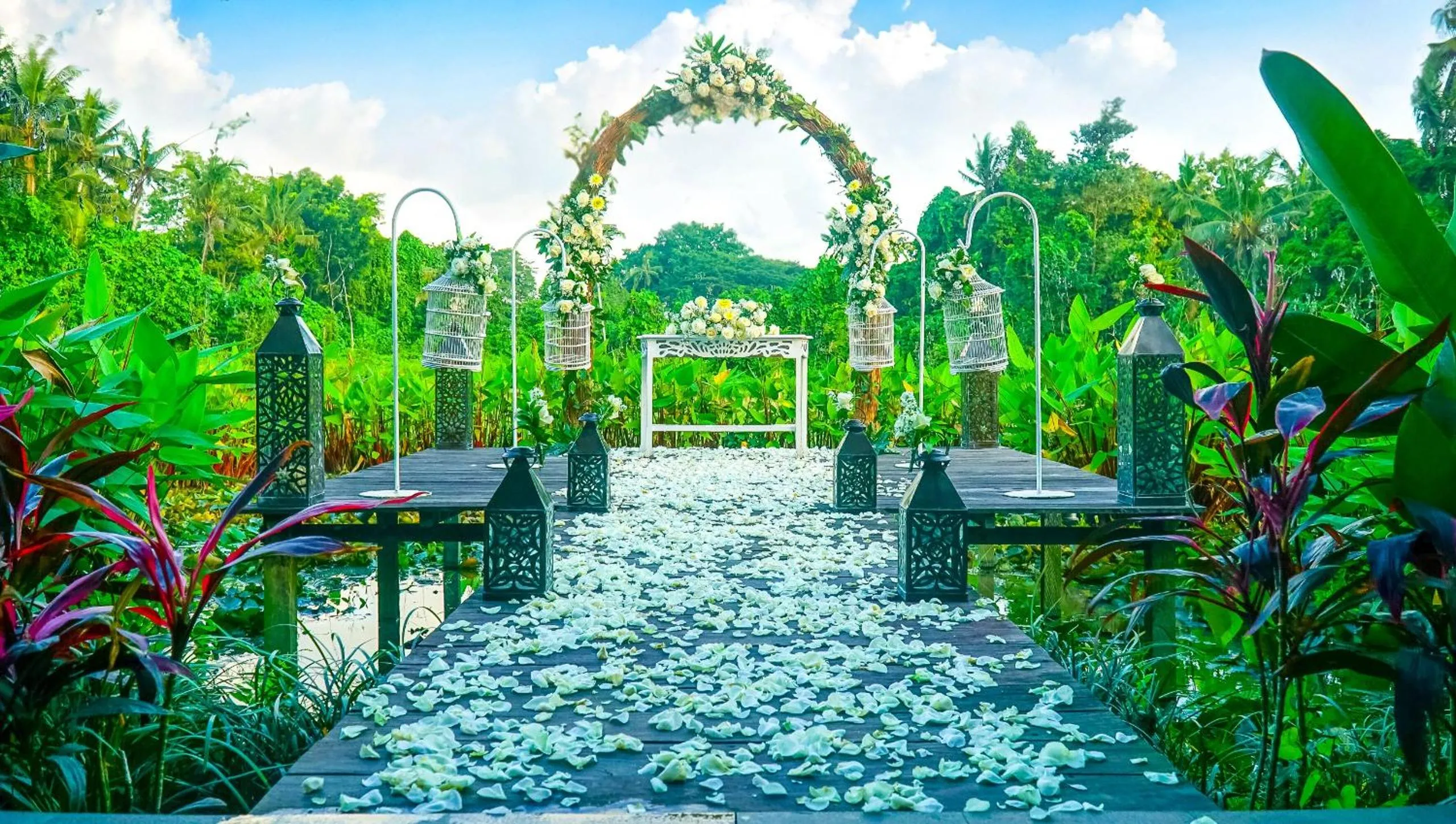 wedding in Tejaprana Bisma - CHSE Certified