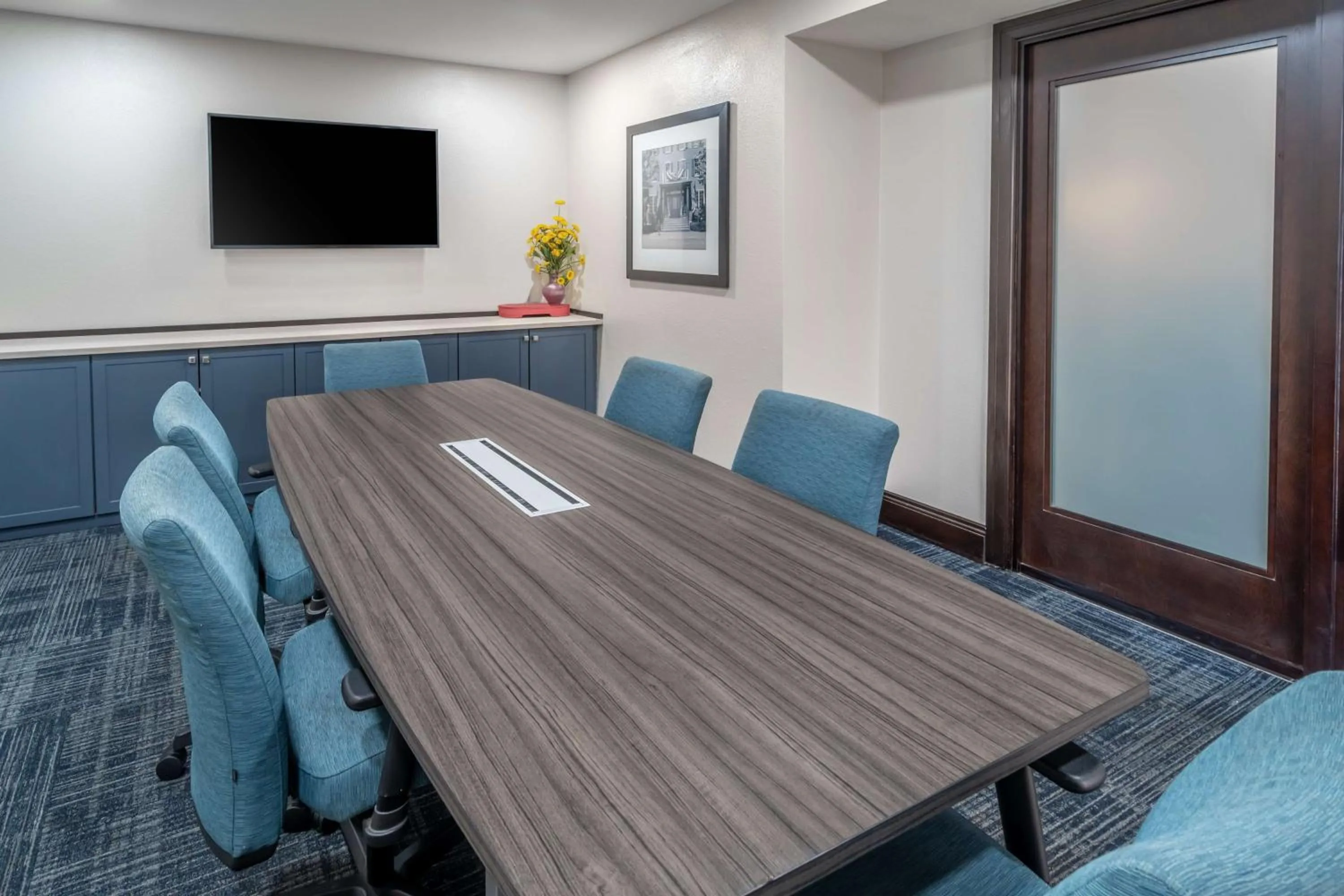 Meeting/conference room in Hampton Inn & Suites Nashville-Vanderbilt-Elliston Place