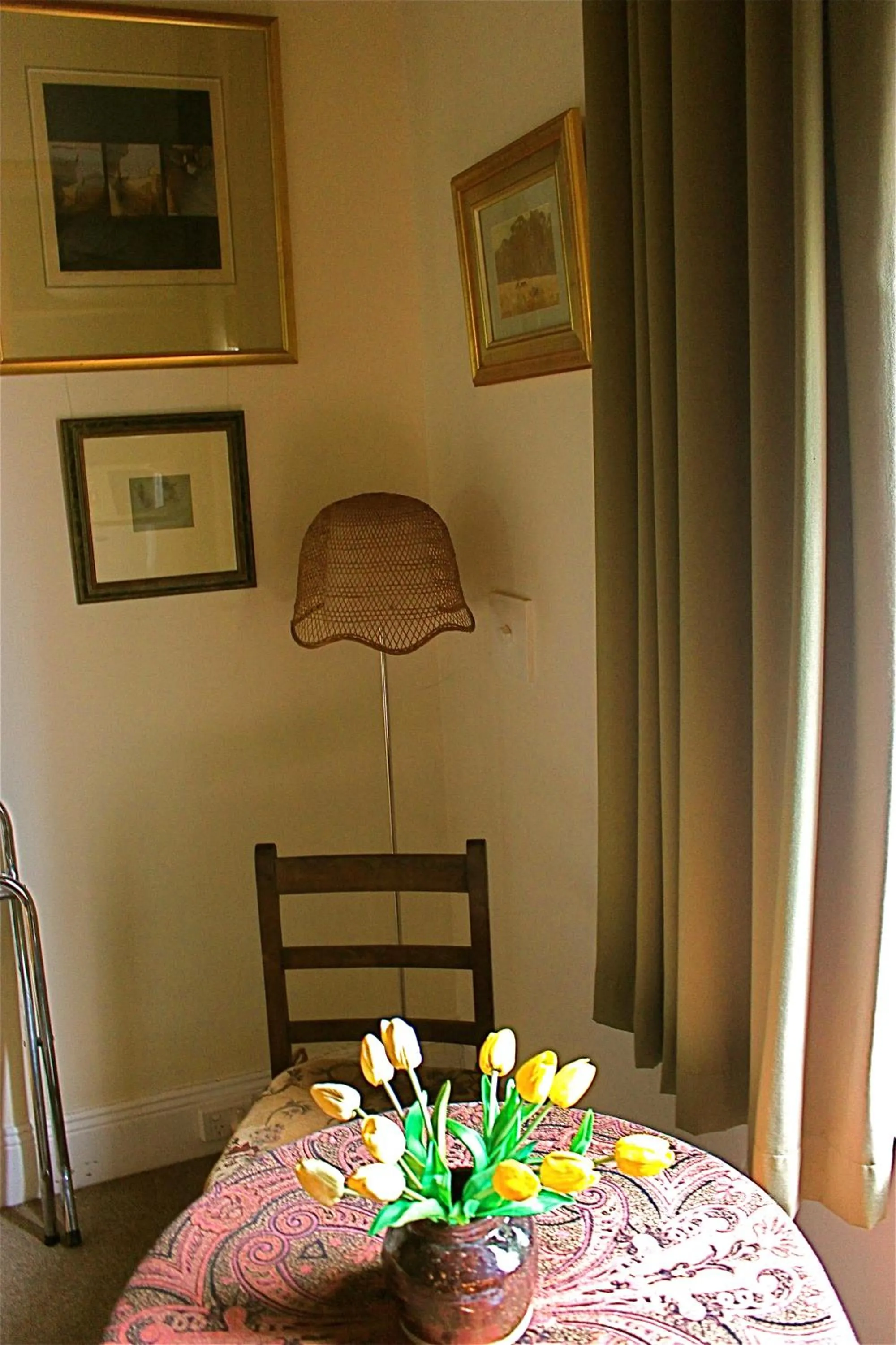 Seating area in Borough B&B
