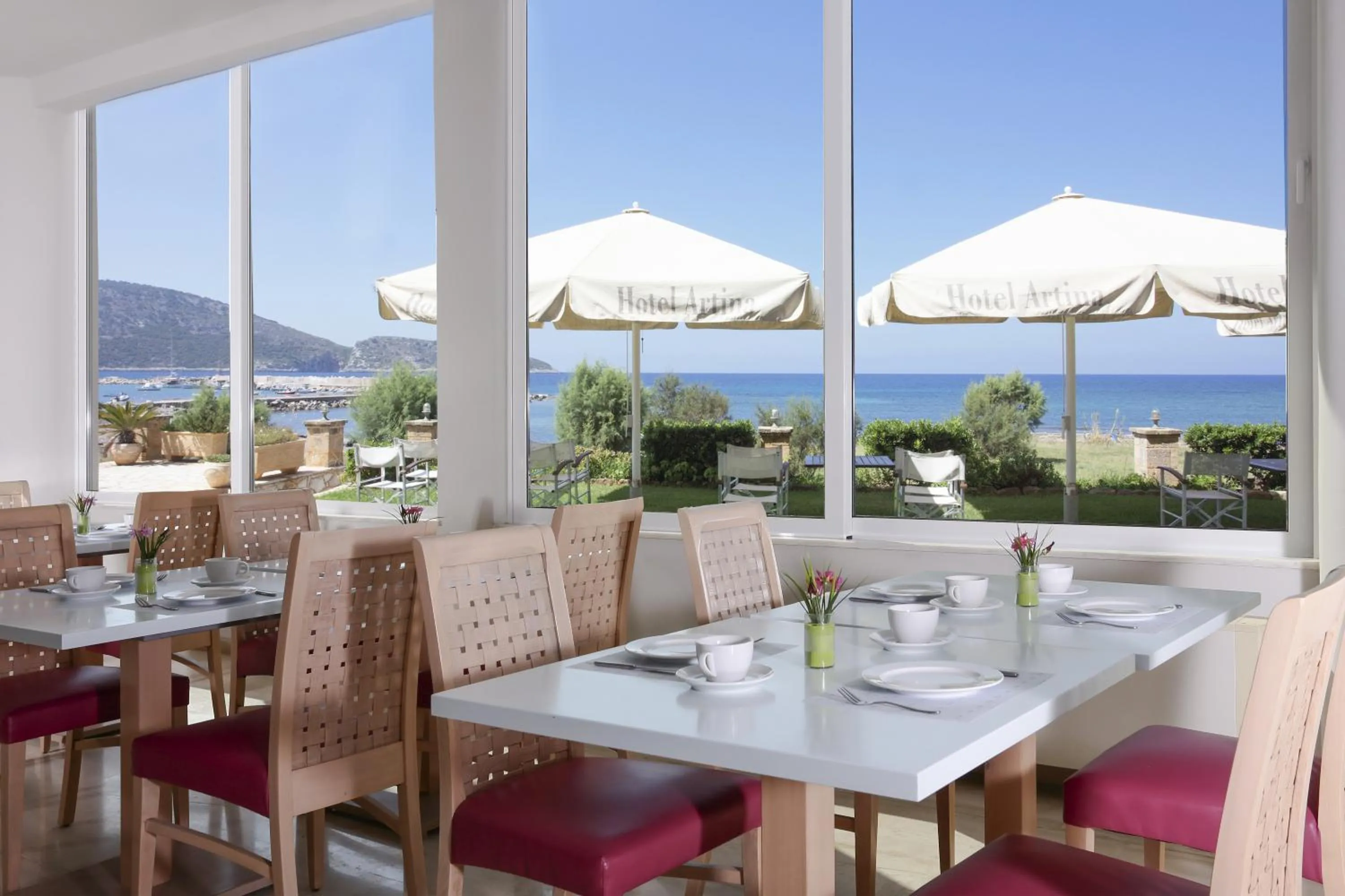 Restaurant/places to eat in Artina Nuovo