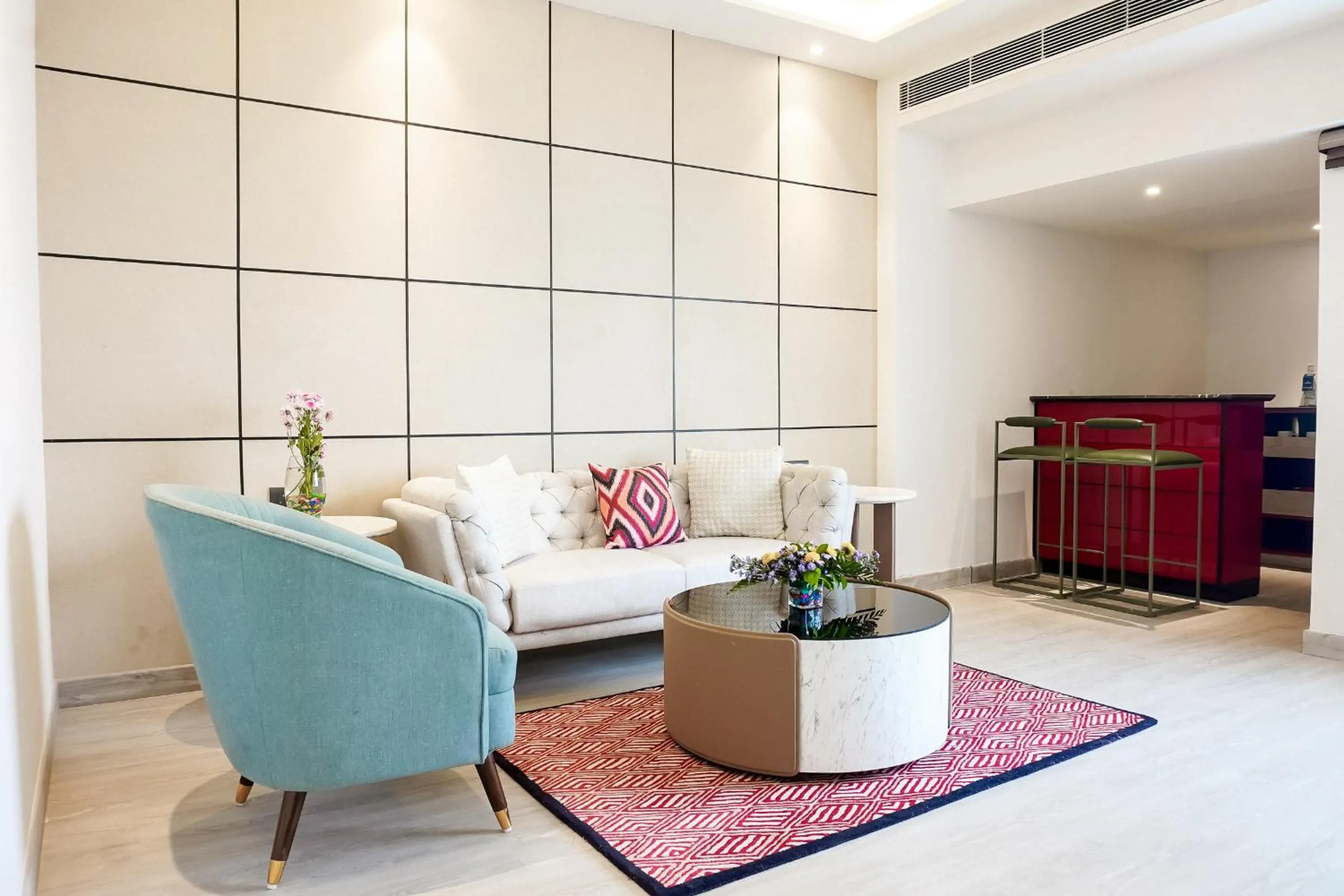 Living room in Golden Tulip Lucknow