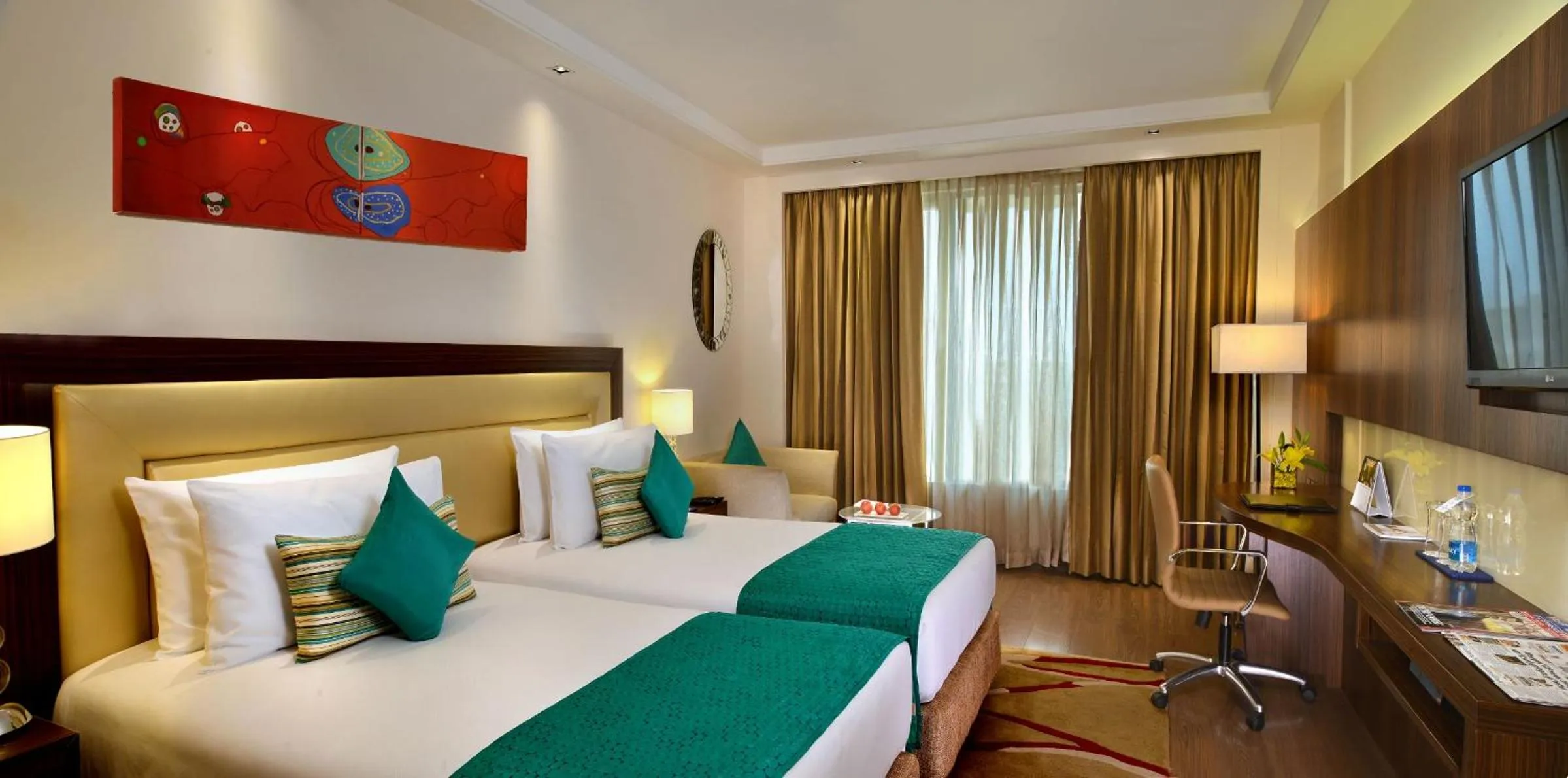 Bedroom, Bed in Golden Tulip Lucknow