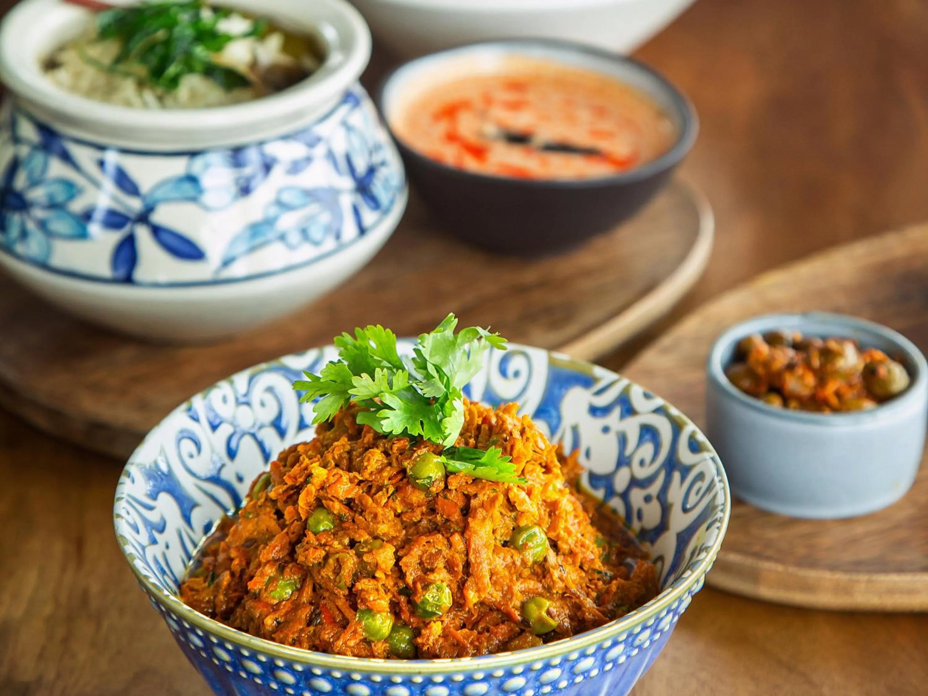 Restaurant/places to eat in Lemon Tree Premier, Jaipur