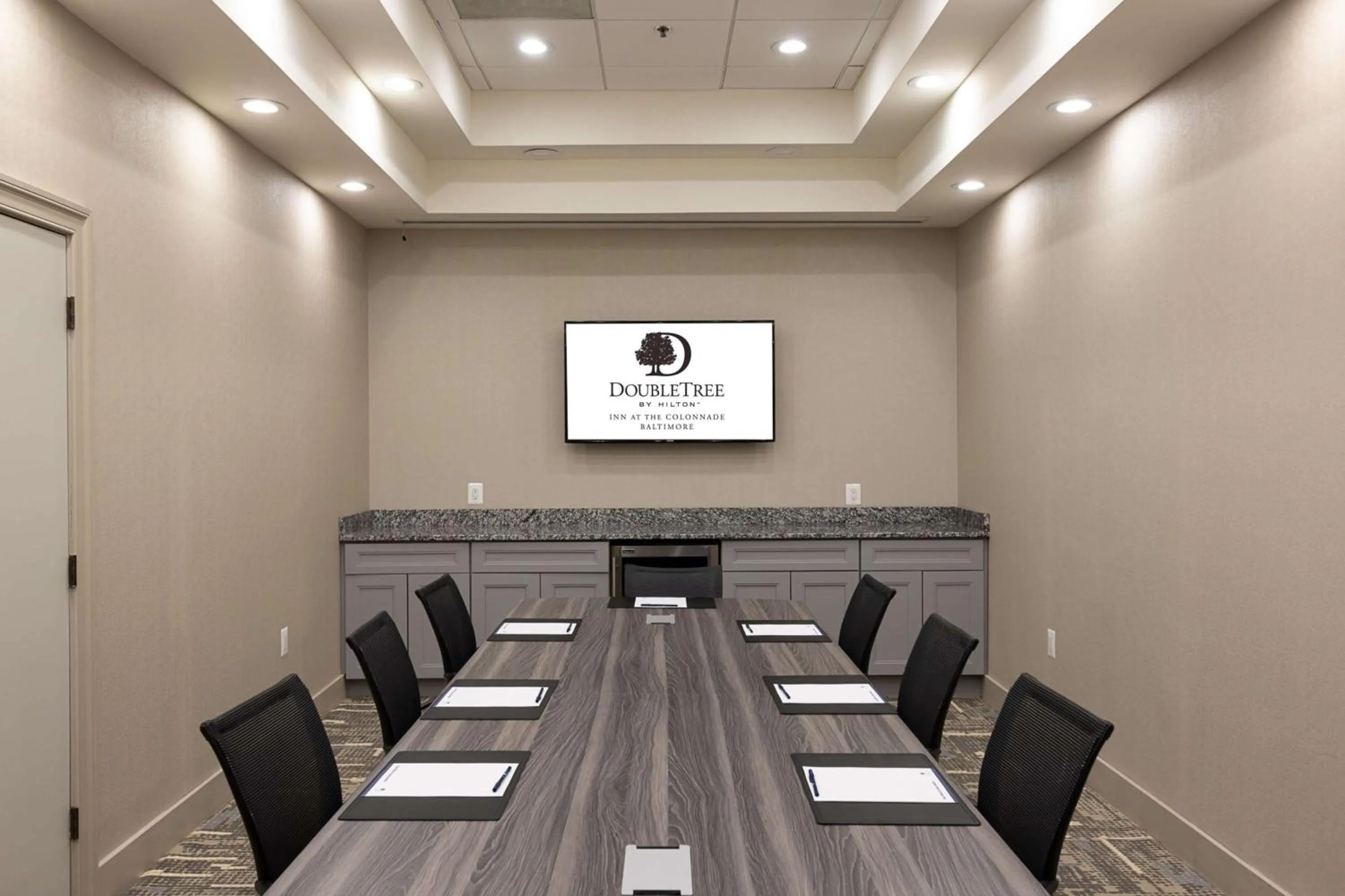Meeting/conference room in Inn at the Colonnade Baltimore - A DoubleTree by Hilton Hotel