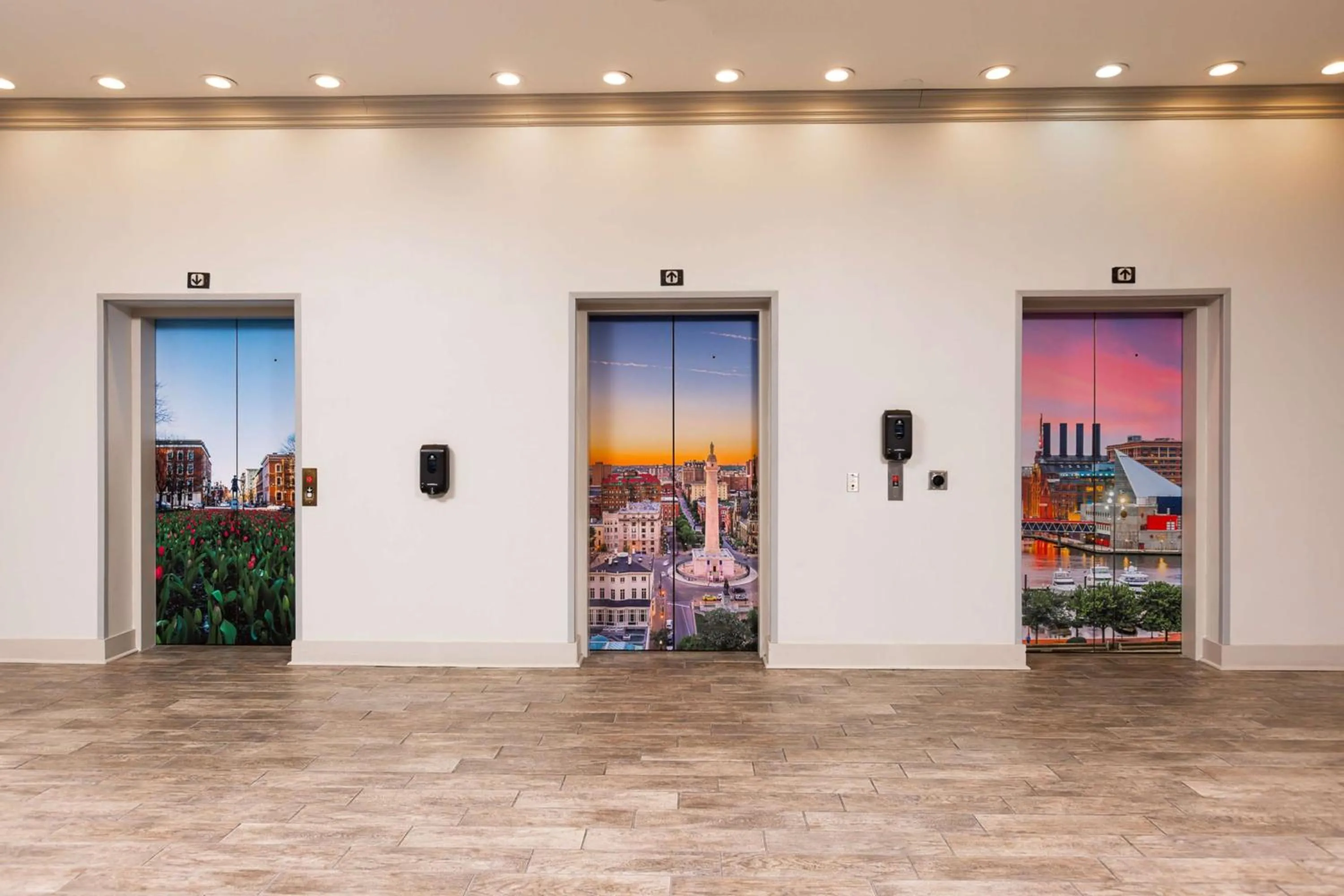 Lobby or reception in Inn at the Colonnade Baltimore - A DoubleTree by Hilton Hotel