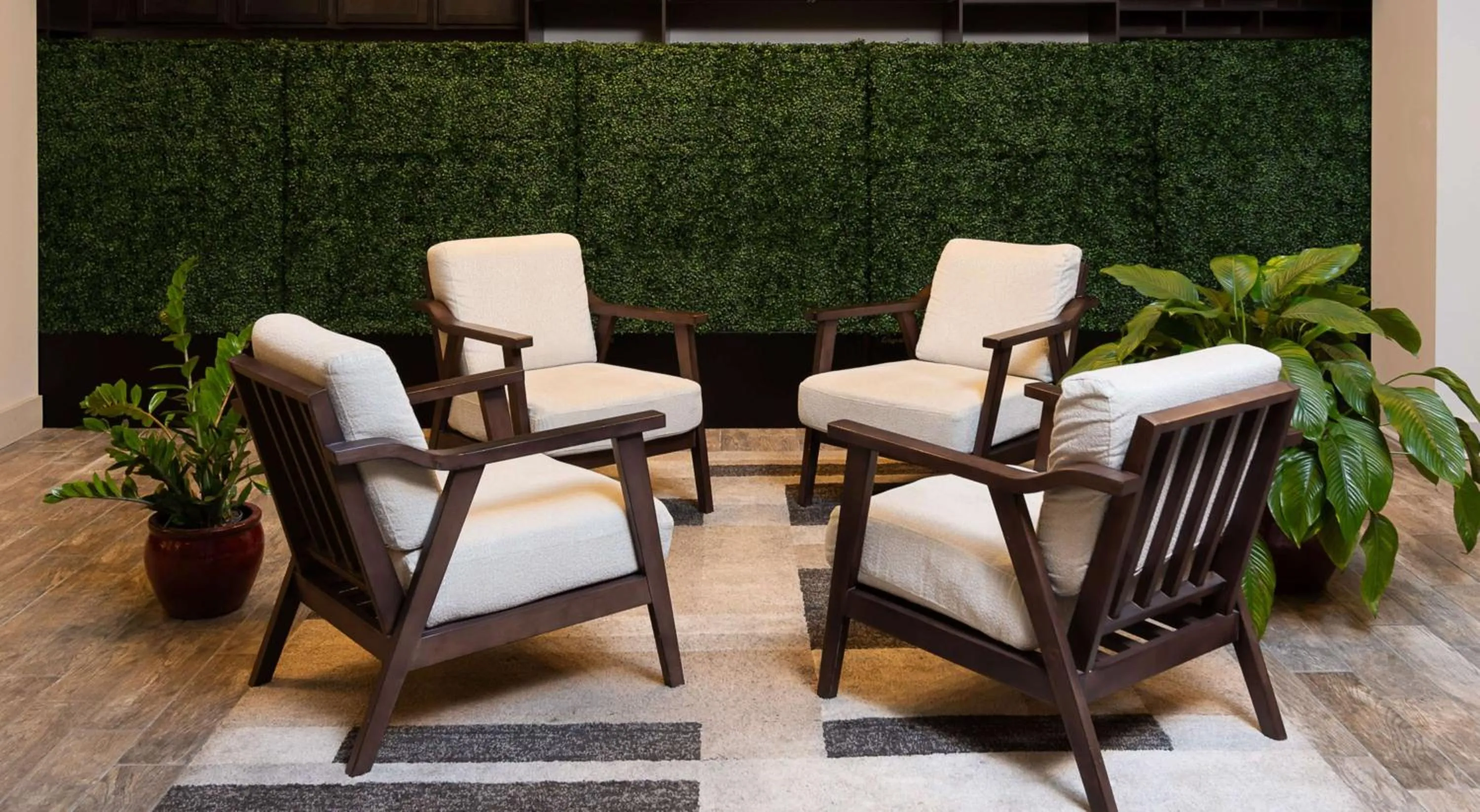 Lobby or reception in Inn at the Colonnade Baltimore - A DoubleTree by Hilton Hotel