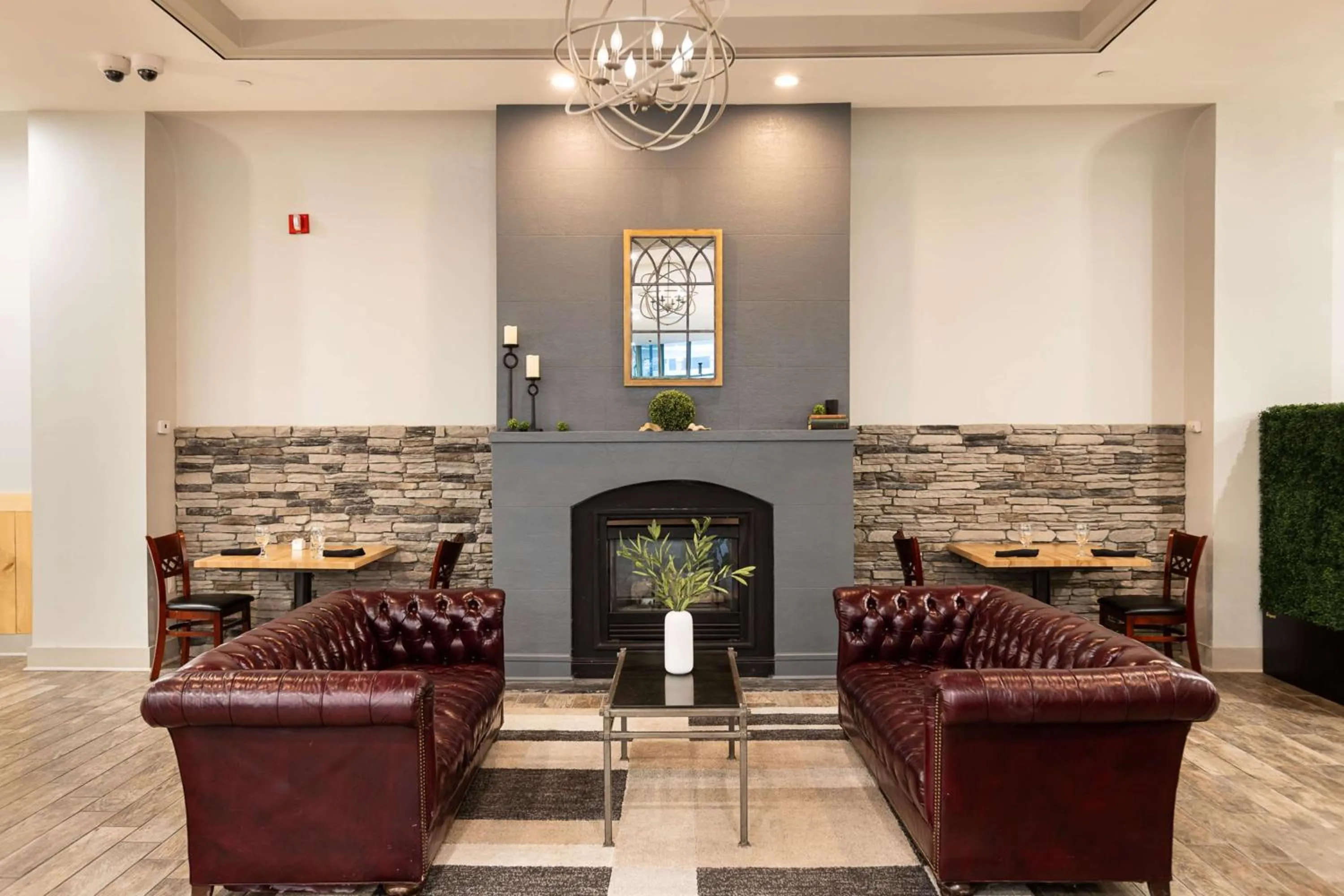 Restaurant/places to eat in Inn at the Colonnade Baltimore - A DoubleTree by Hilton Hotel