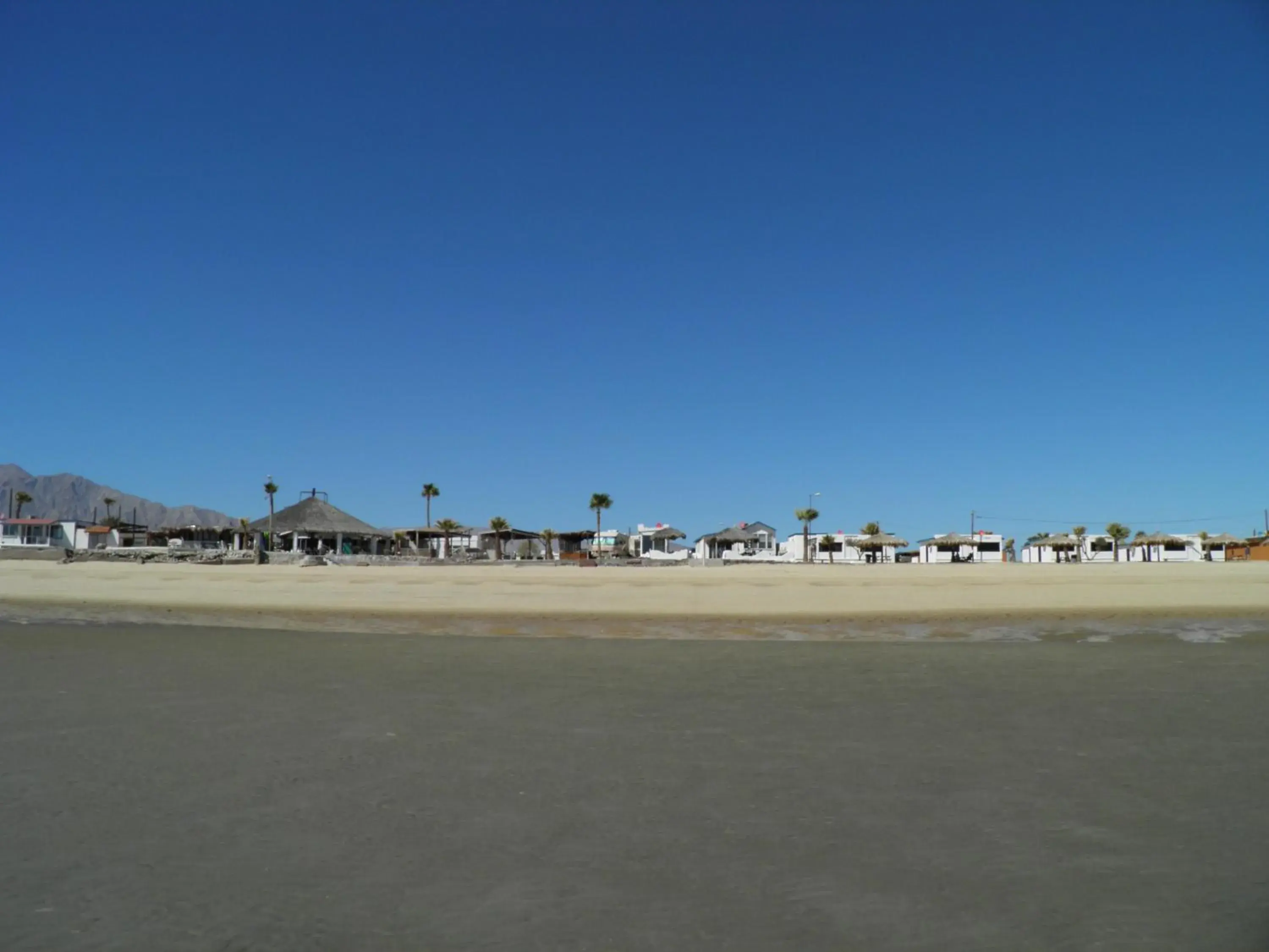 Apartment with Sea View in #33 Bungalow Seaside Hotel & Victors RV Park Apartment with Sea View in #33 Bungalow Seaside Hotel & Victors RV Park