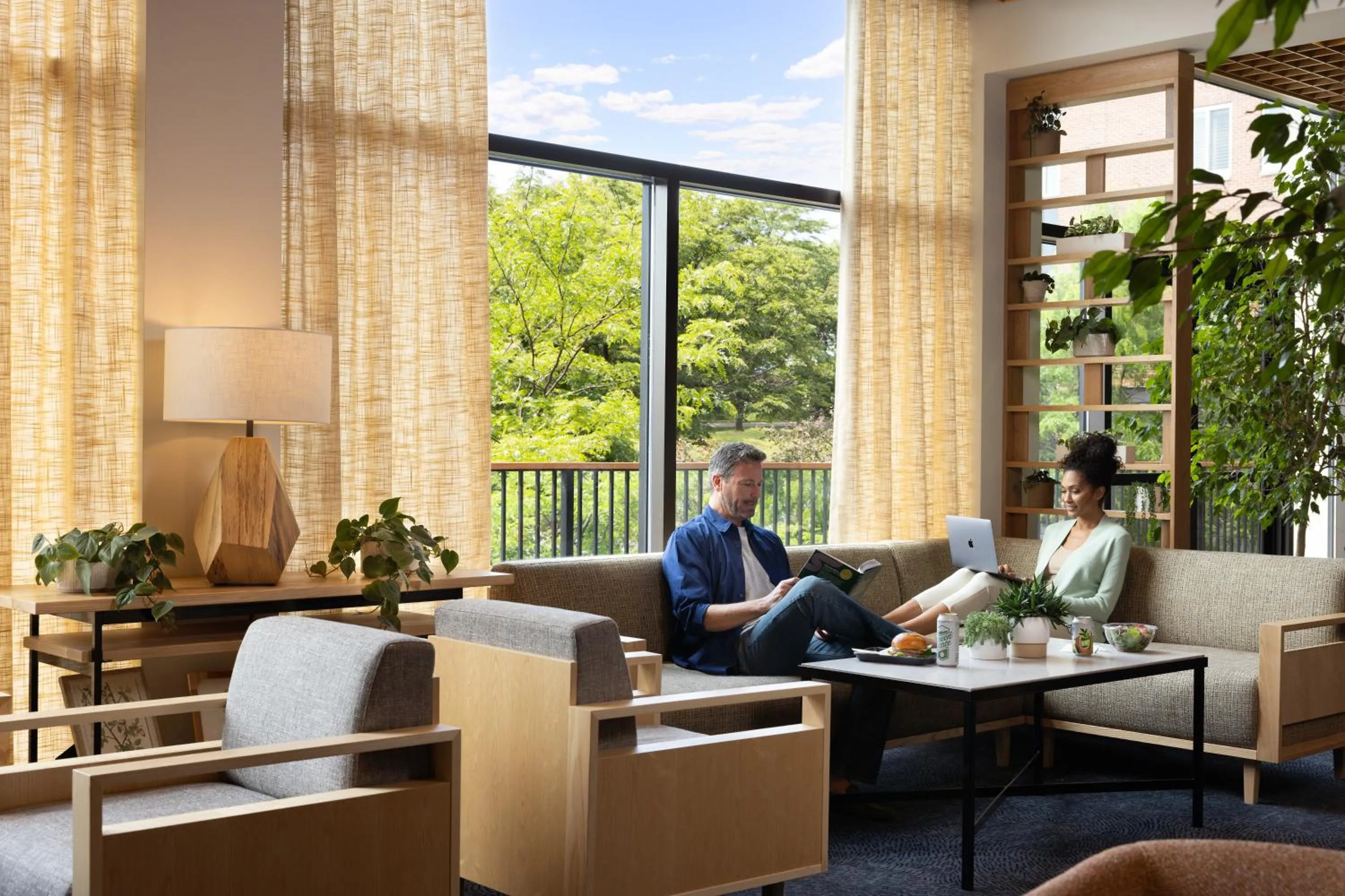 Restaurant/places to eat in Hotel Champlain Burlington, Curio Collection by Hilton