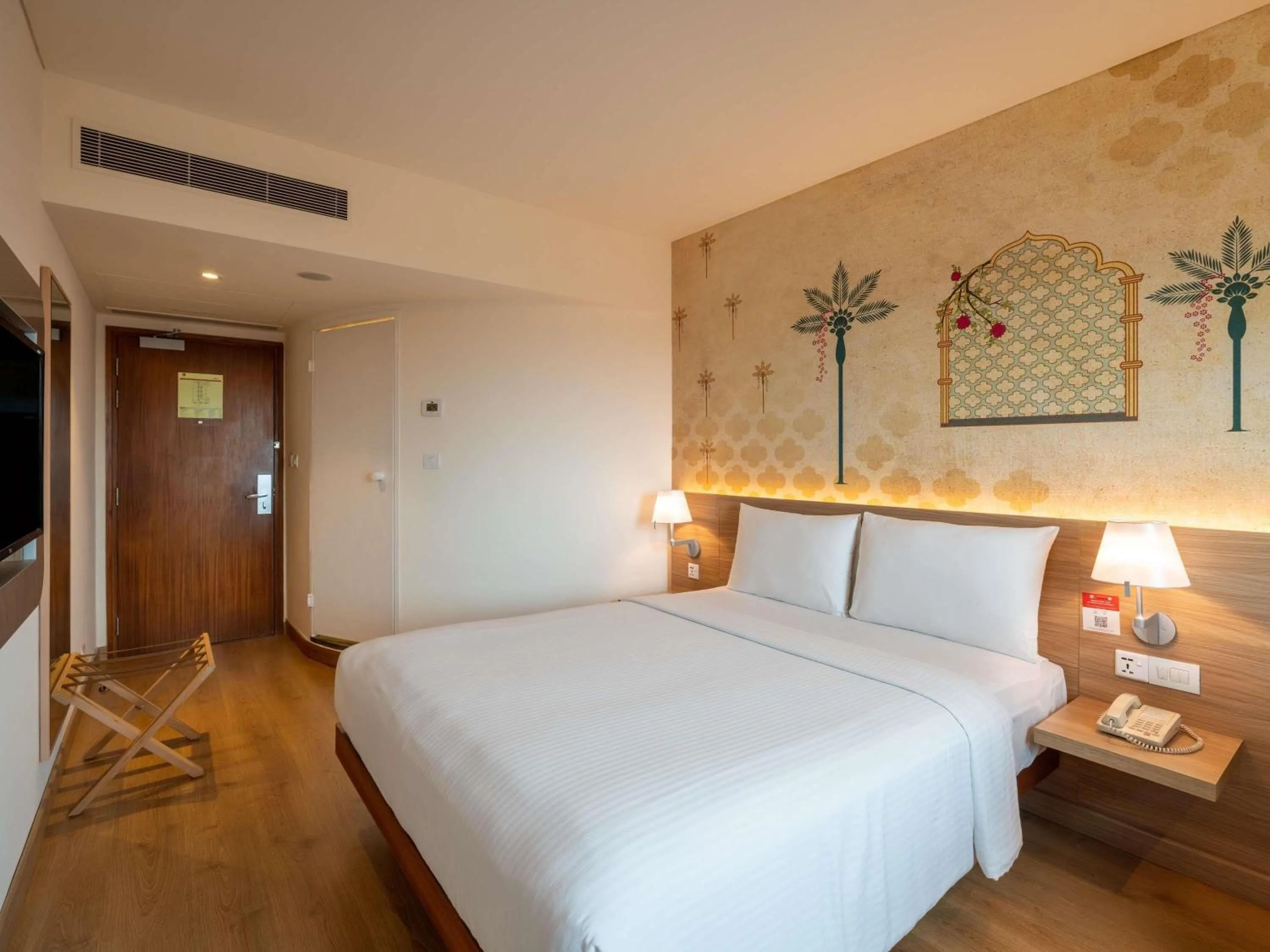 Bedroom, Bed in ibis Navi Mumbai - An Accor Brand