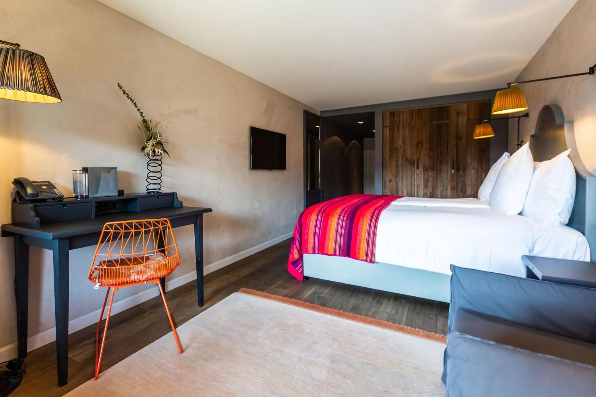 Photo of the whole room, Bed in La Cordée des Alpes SUP