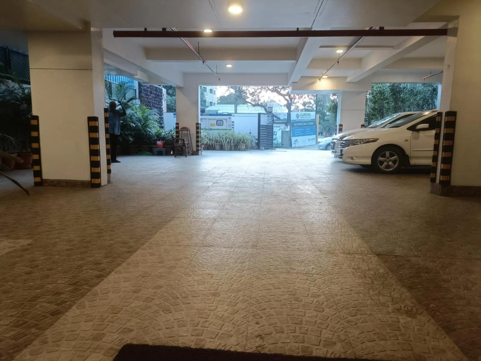 Property building in Park Avenue Suites