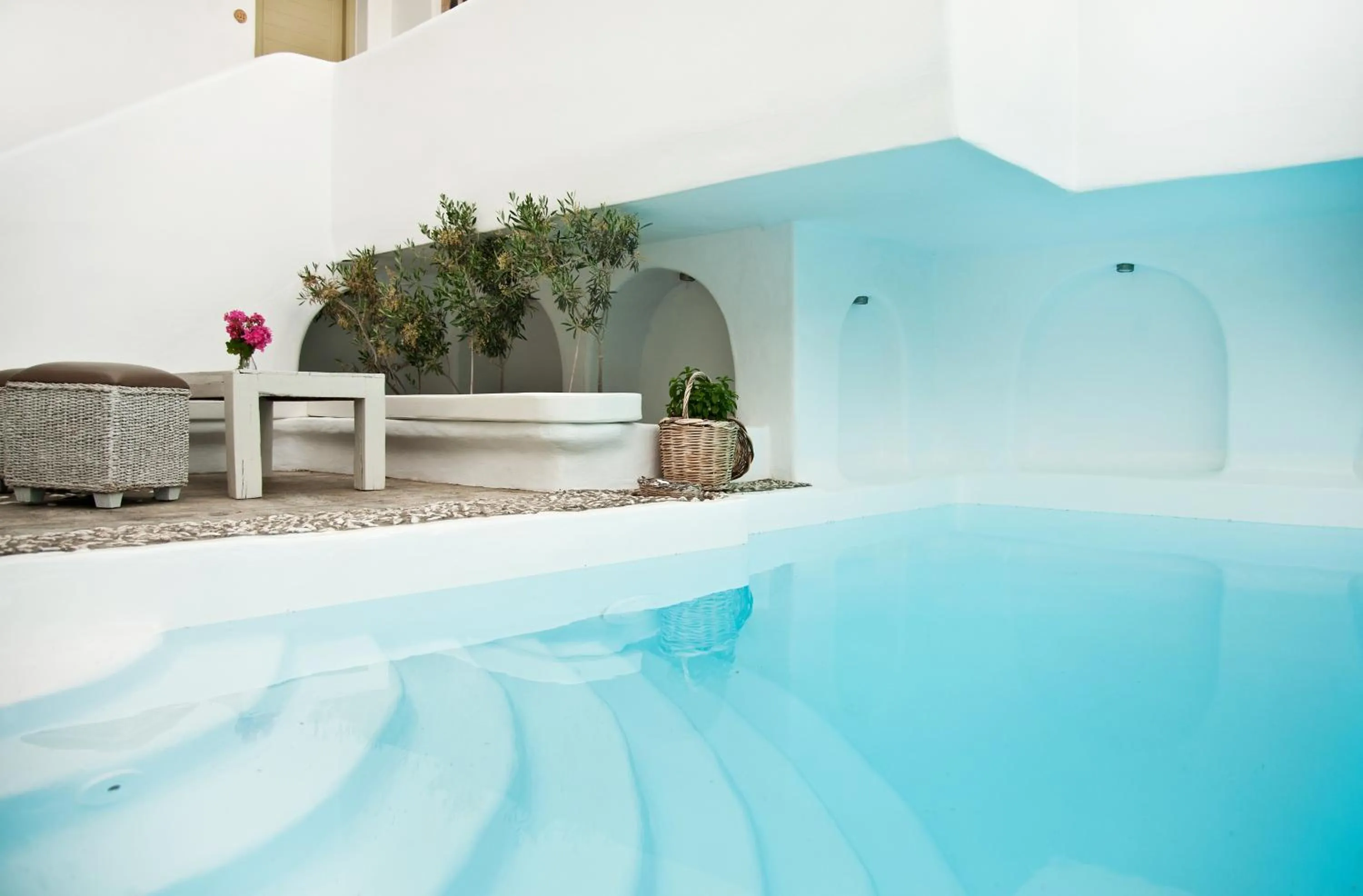 Swimming pool in Altana Boutique Hotel