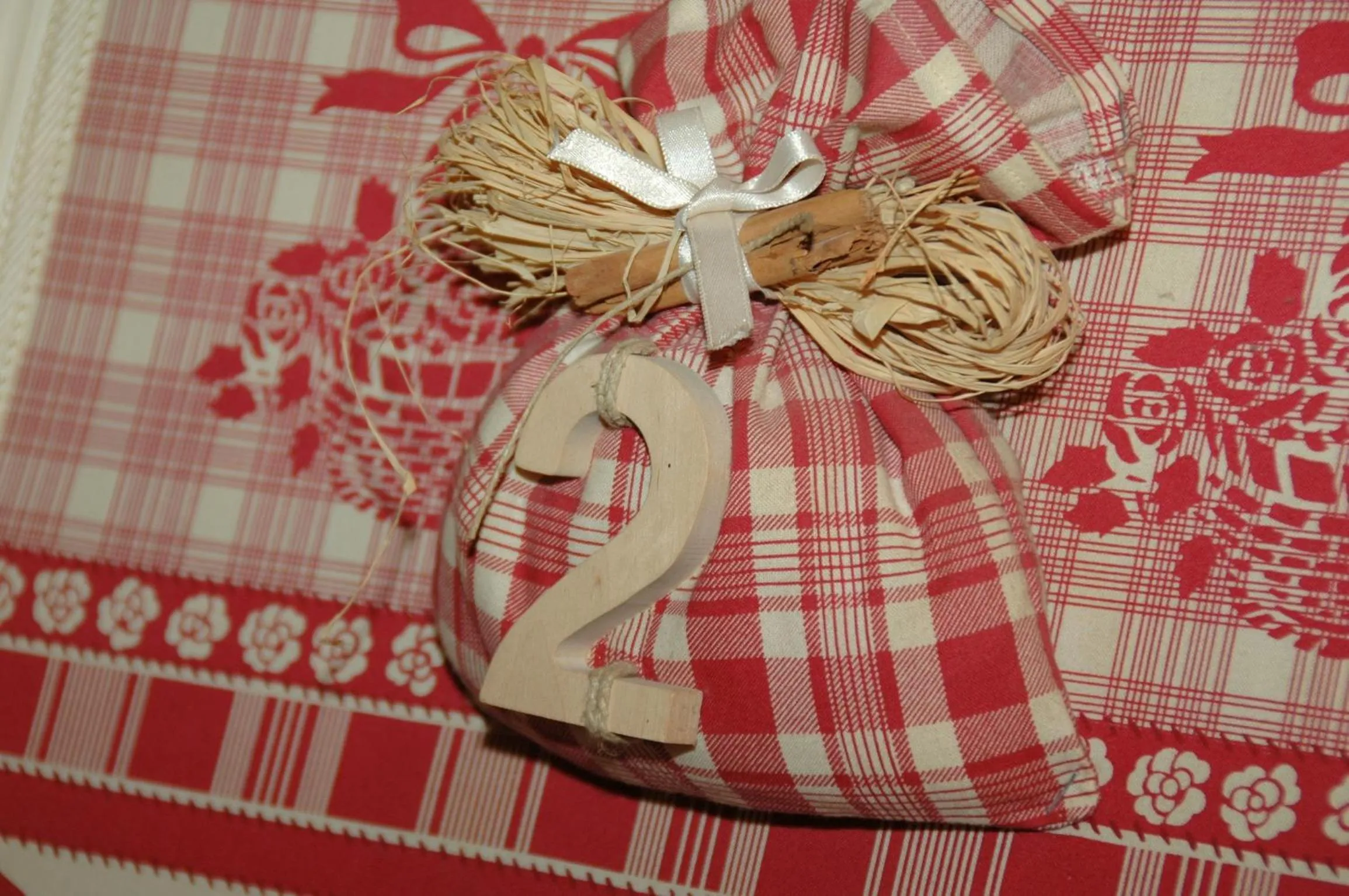 Decorative detail in Résidence La Cour