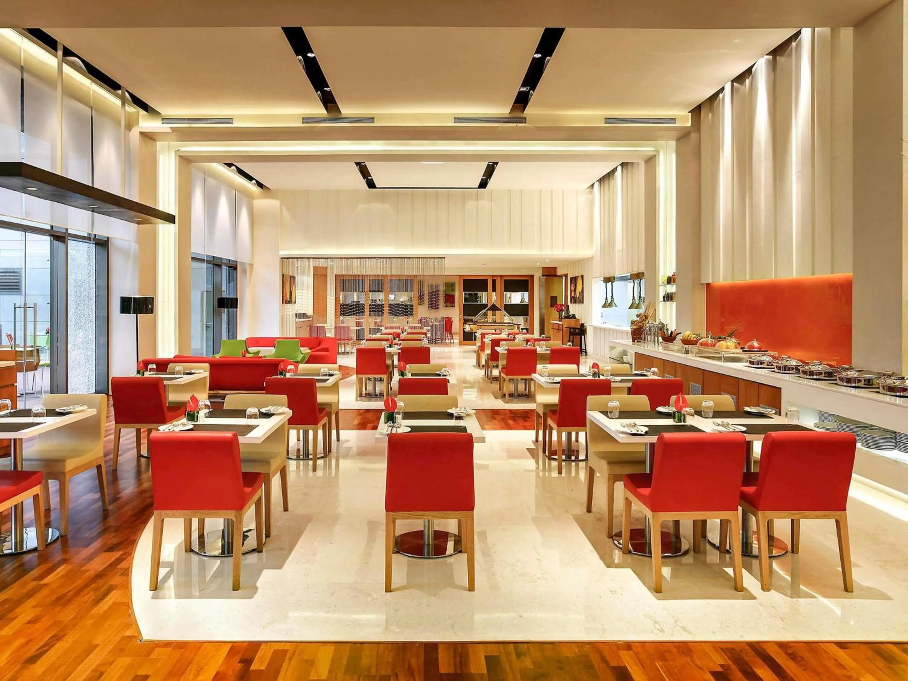 Restaurant/places to eat in ibis New Delhi Aerocity - An Accor Brand