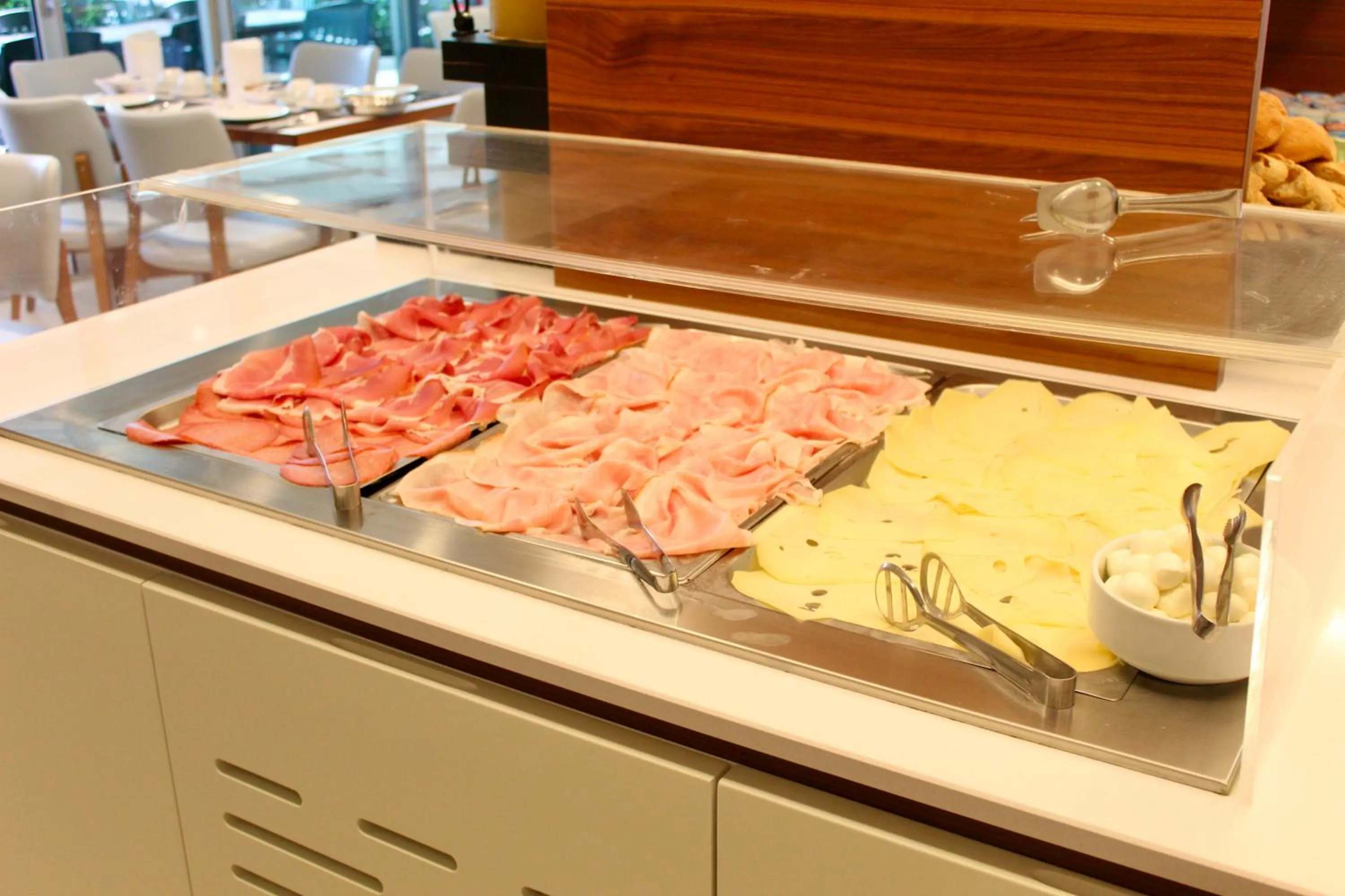 Breakfast in Hotel Cristina