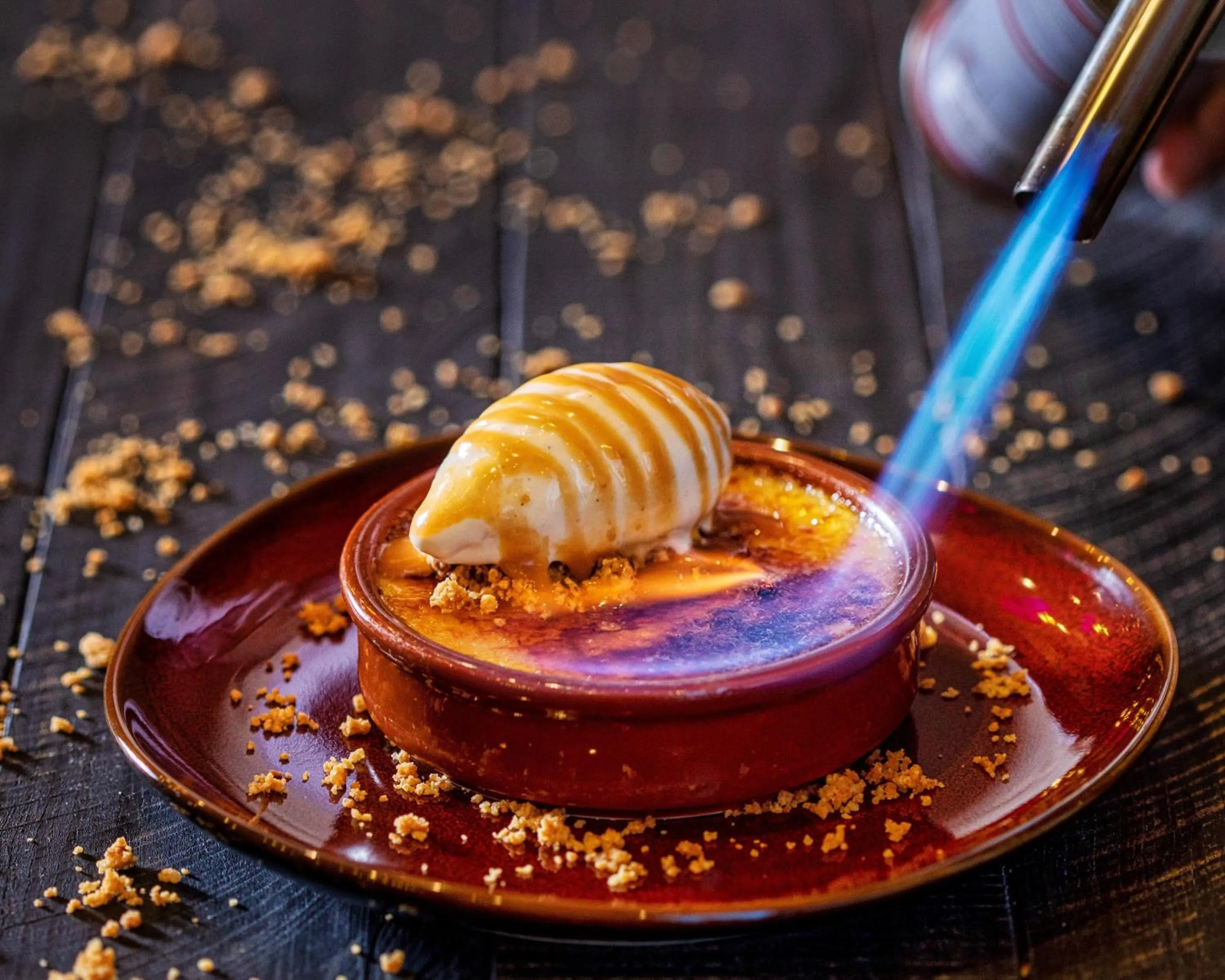 Restaurant/places to eat in Crowne Plaza Doha - The Business Park by IHG