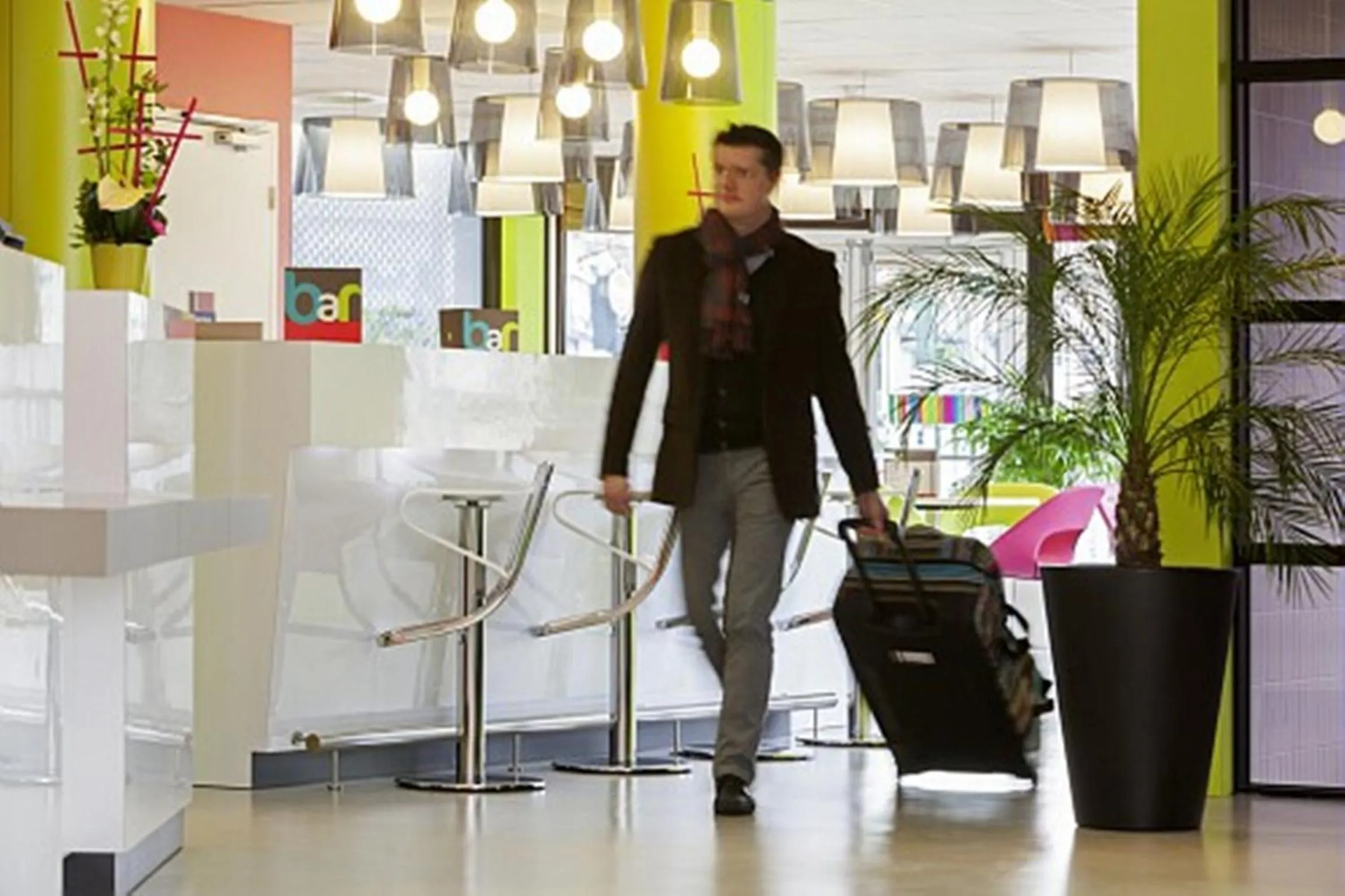 Lounge or bar in ibis Styles Bordeaux Saint Médard