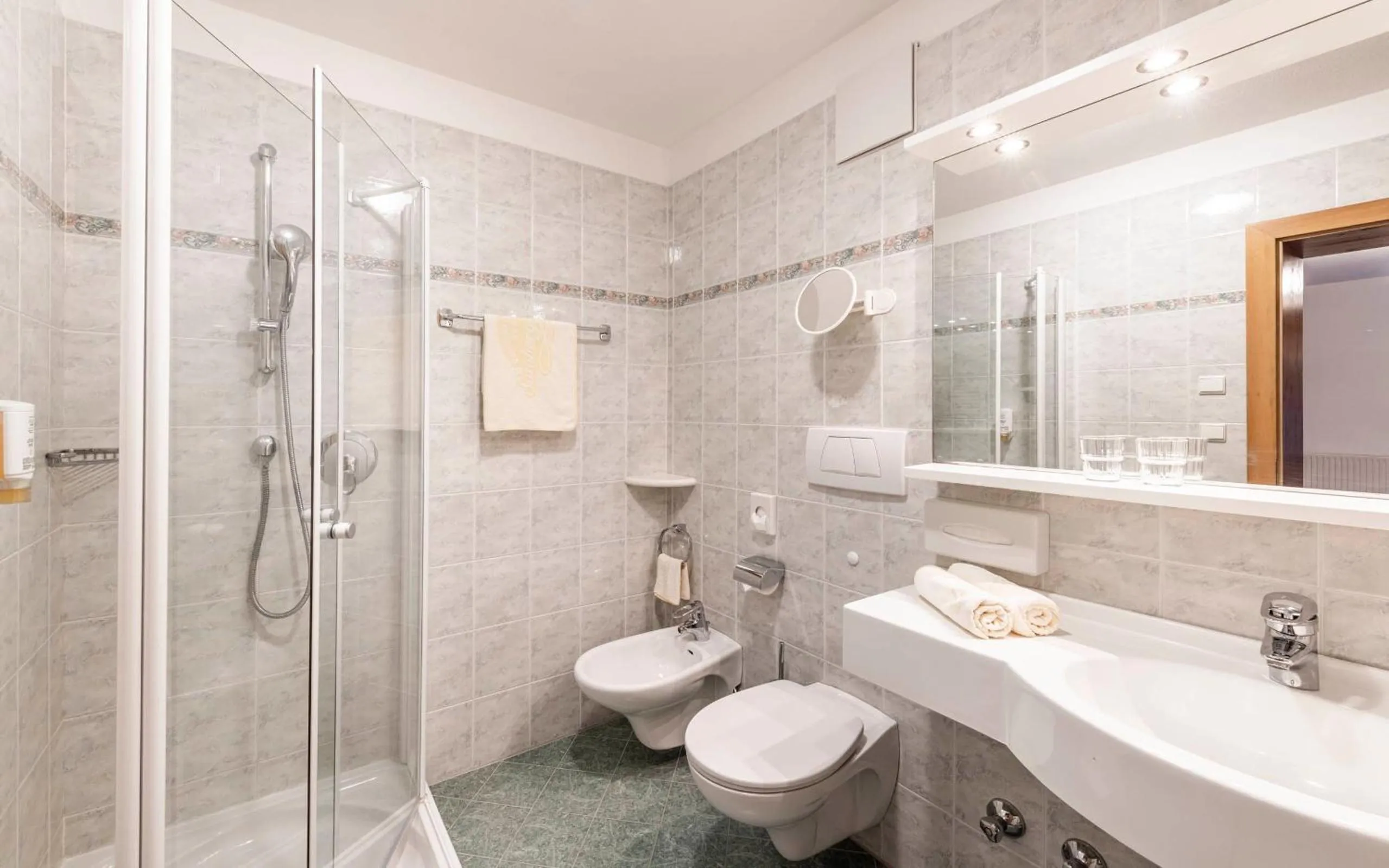 Bathroom in Granpanorama Wellnesshotel Sambergerhof Superior