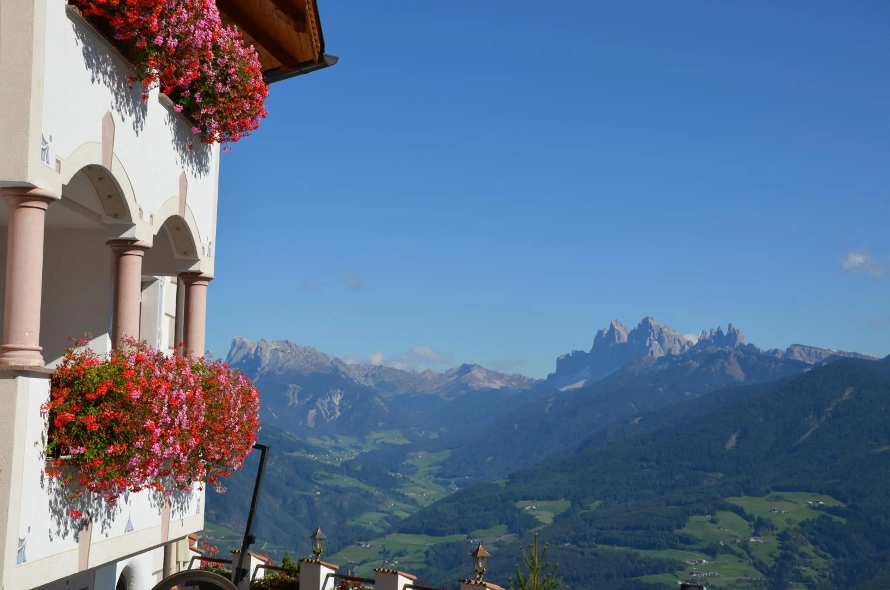 Facade/entrance in Granpanorama Wellnesshotel Sambergerhof Superior