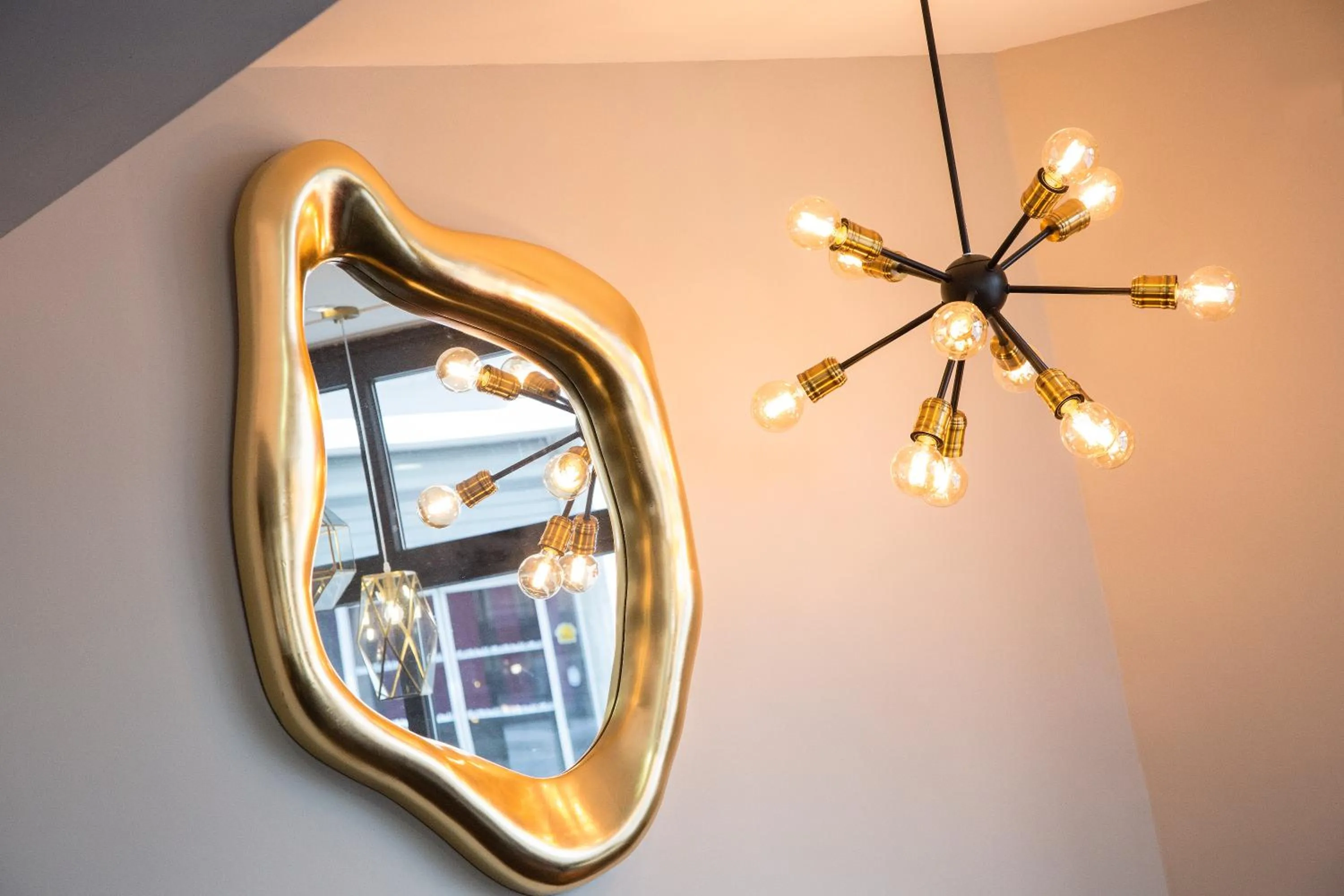 Decorative detail in Hôtel National