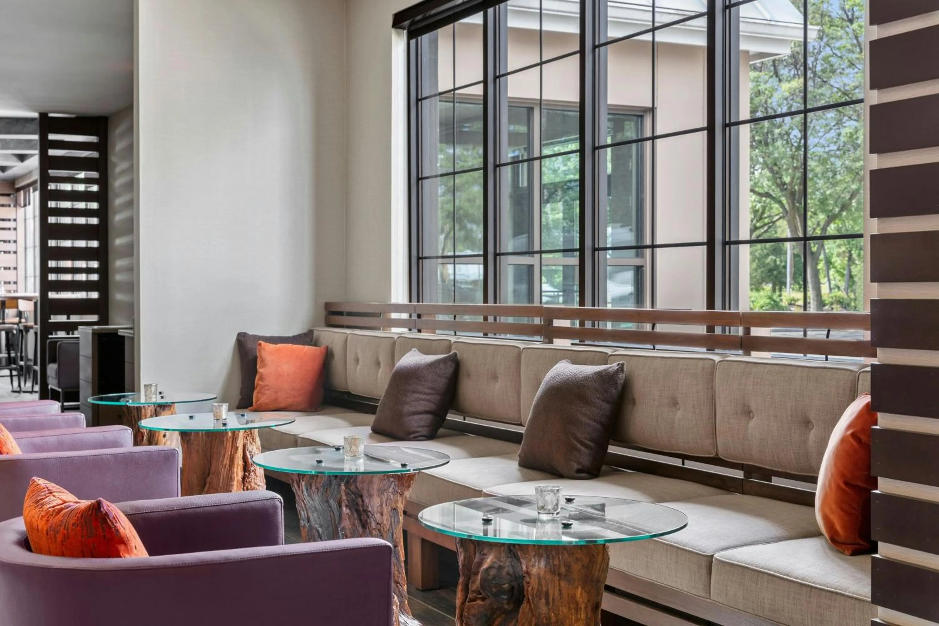 Restaurant/places to eat in Delta Hotels by Marriott Burlington