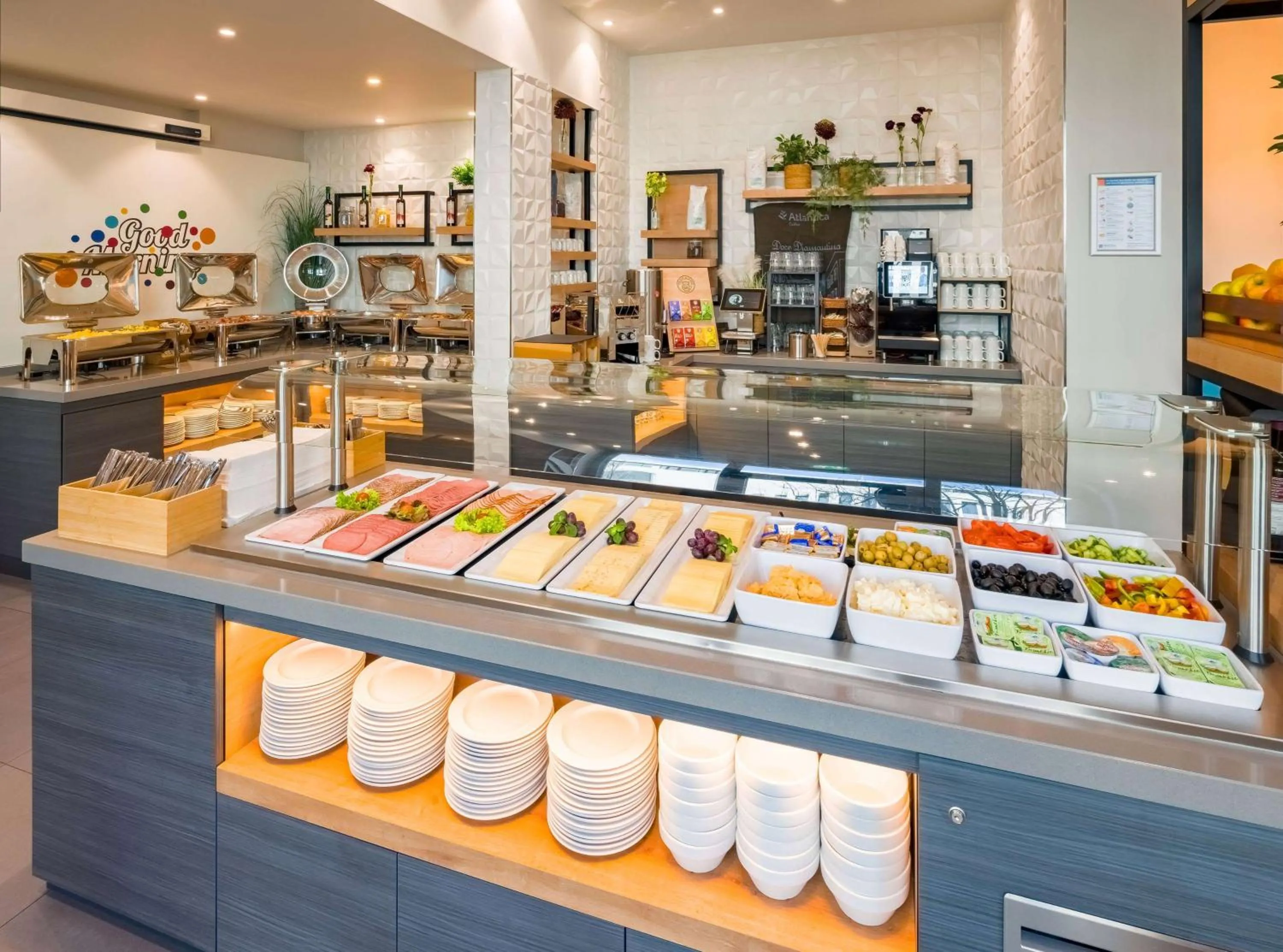 Food in Ramada Encore by Wyndham Munich Messe