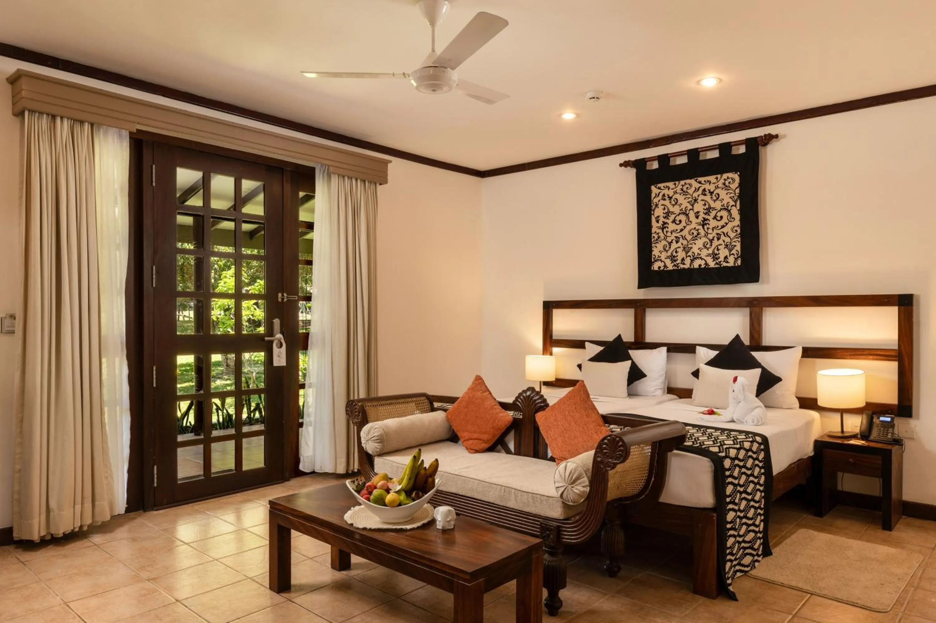 Superior Double Room in Tamarind Tree Garden Resort - Katunayake