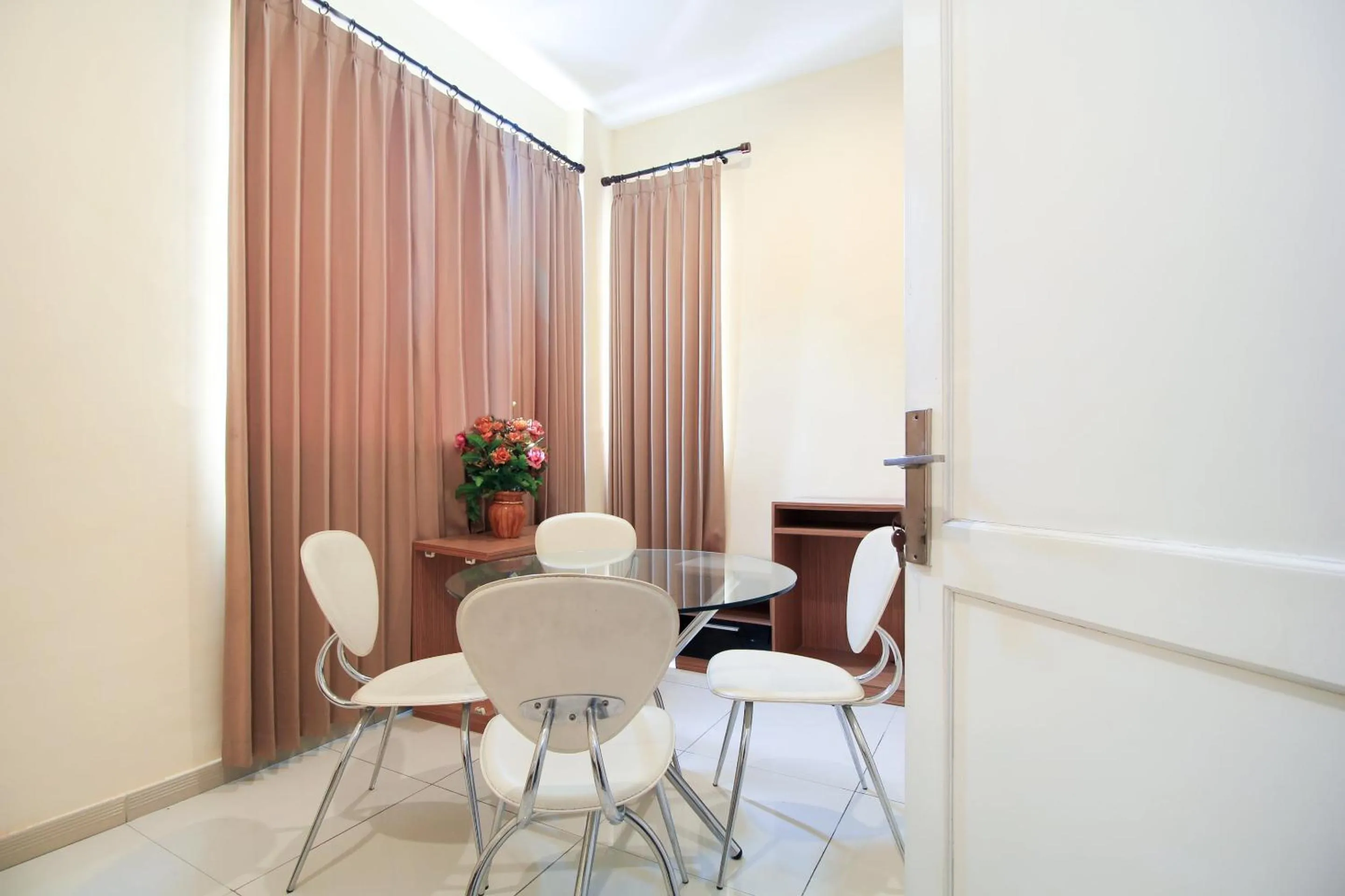 Lobby or reception in Capital O 175 K-60 Residence