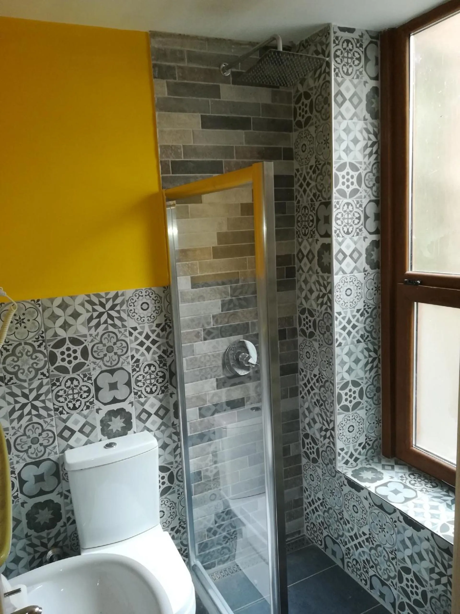 Bathroom in Chillout Lya Hostel & Lounge