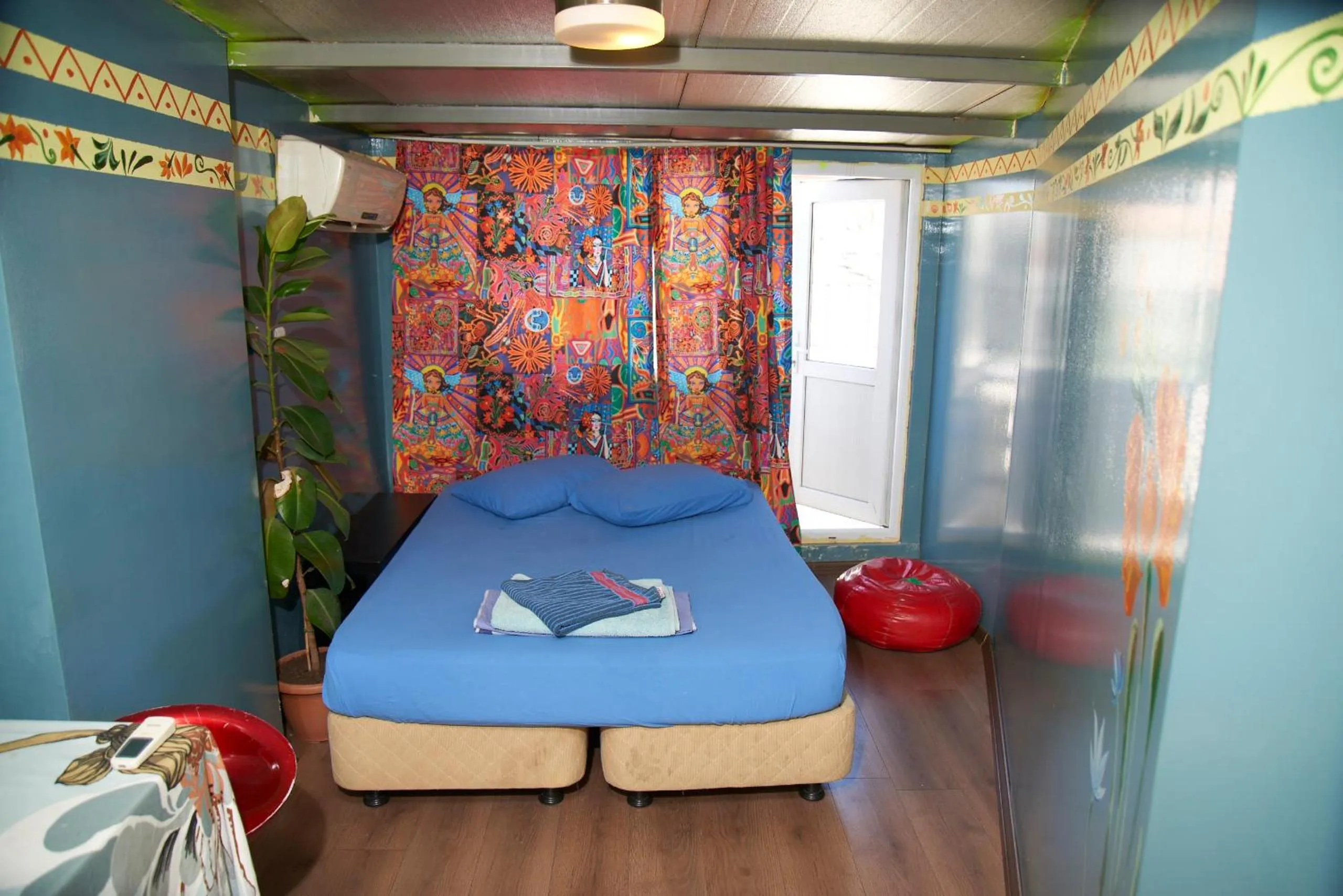 Bedroom, Bed in Chillout Lya Hostel & Lounge