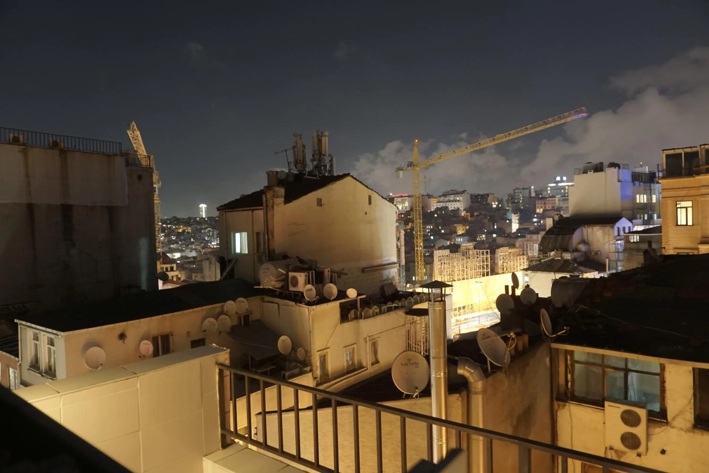 City view in Chillout Lya Hostel & Lounge