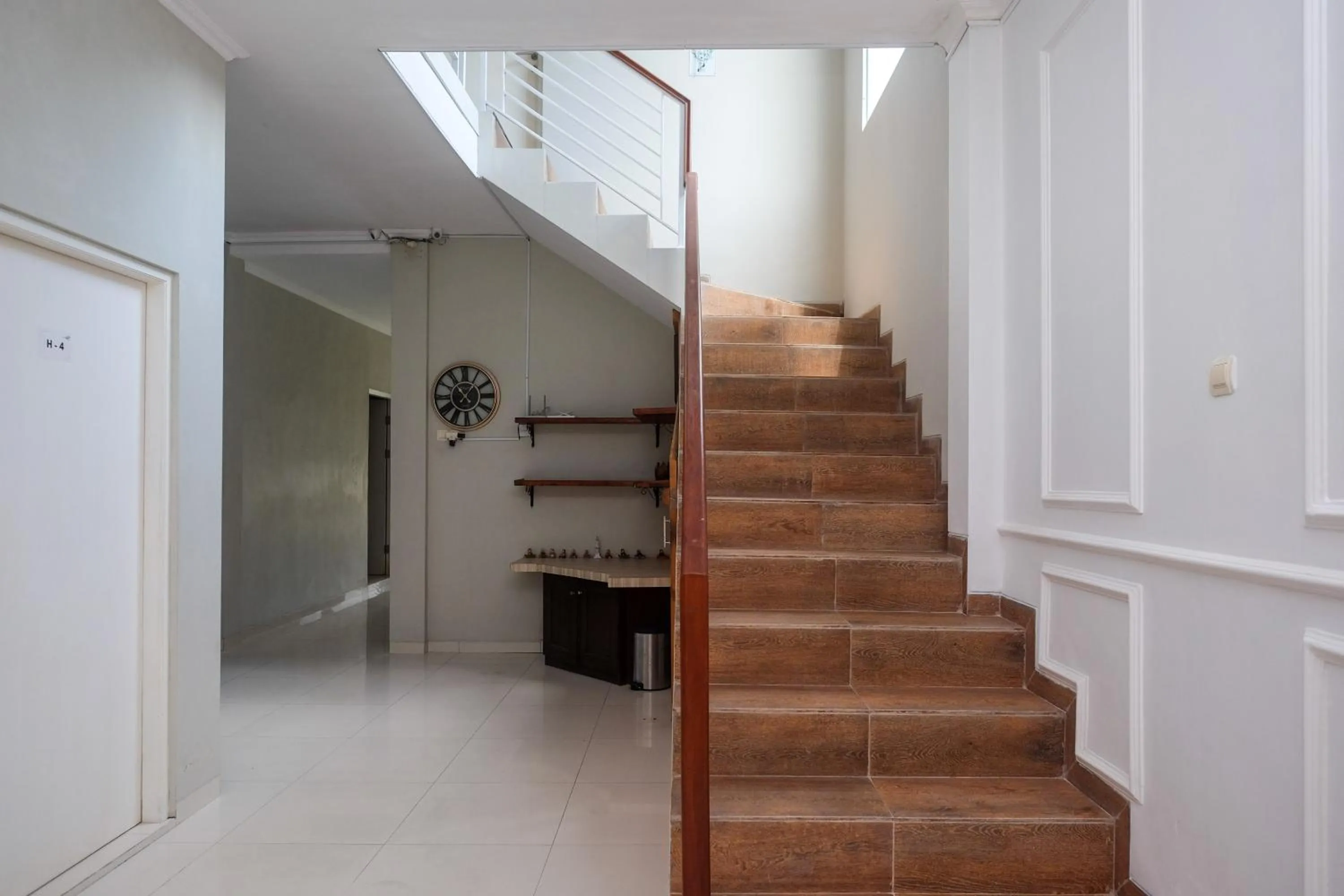 Property building in Urbanview Stay at H jakal by RedDoorz