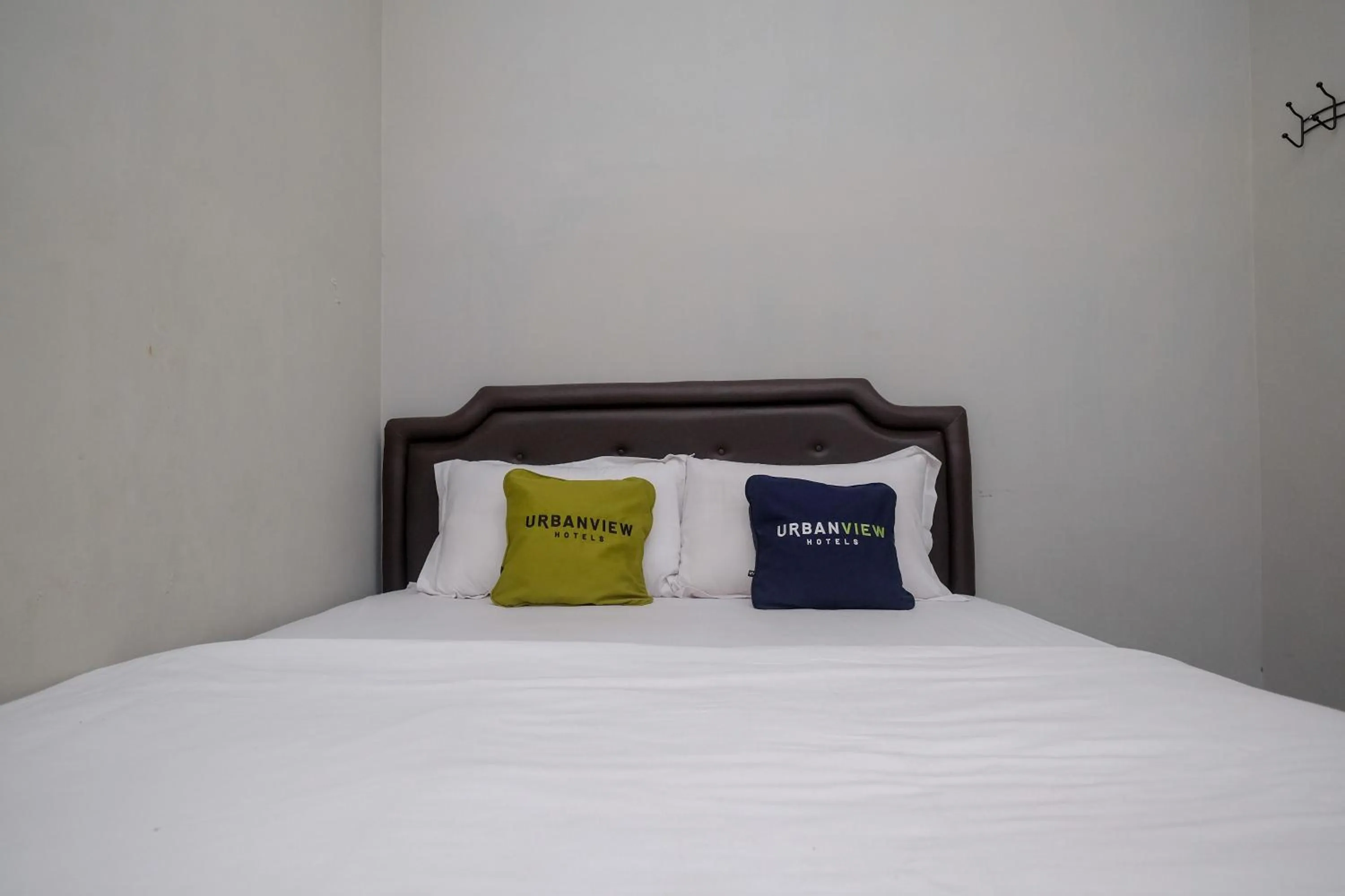 Bed in Urbanview Stay at H jakal by RedDoorz