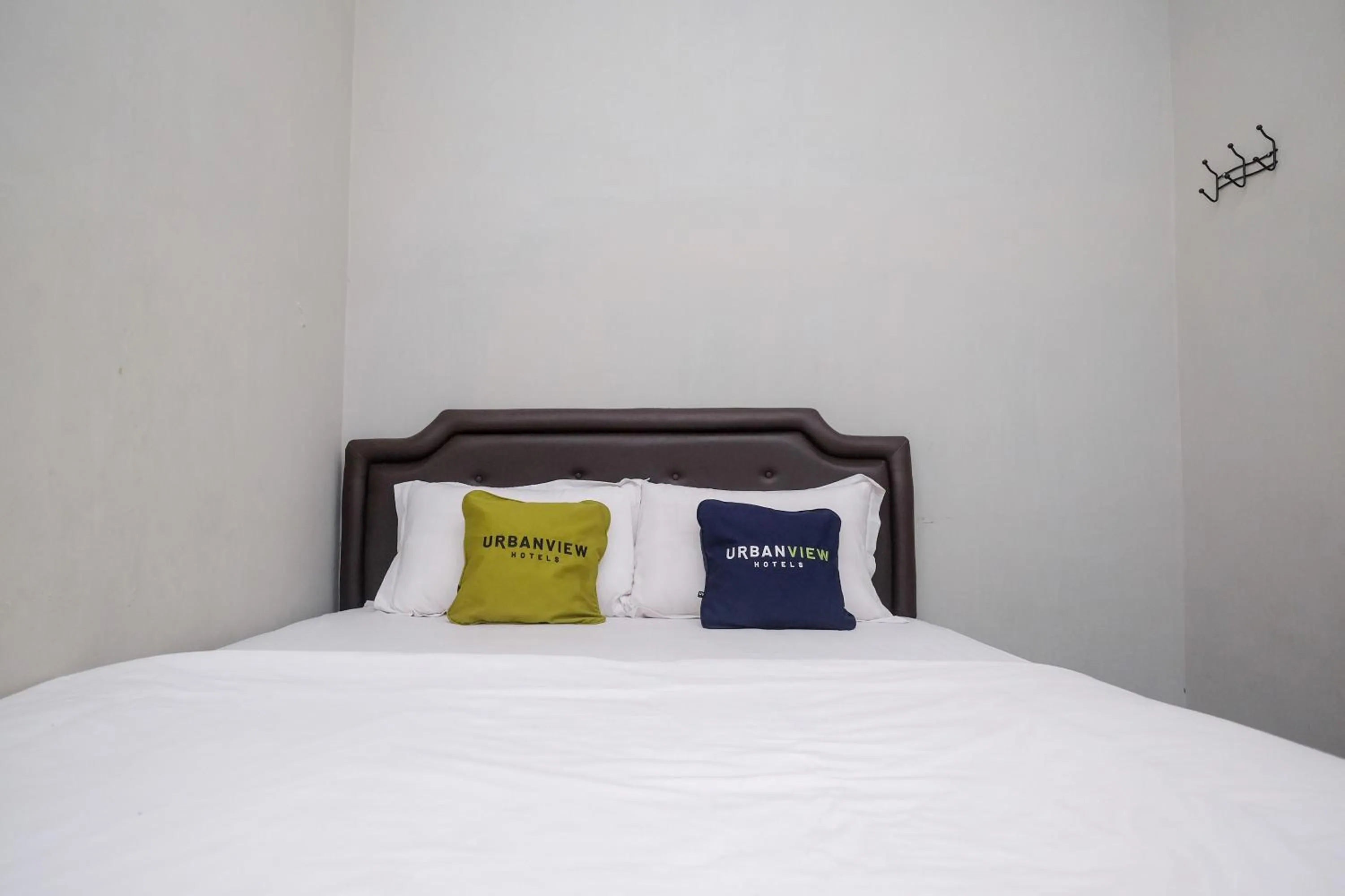 Bed in Urbanview Stay at H jakal by RedDoorz