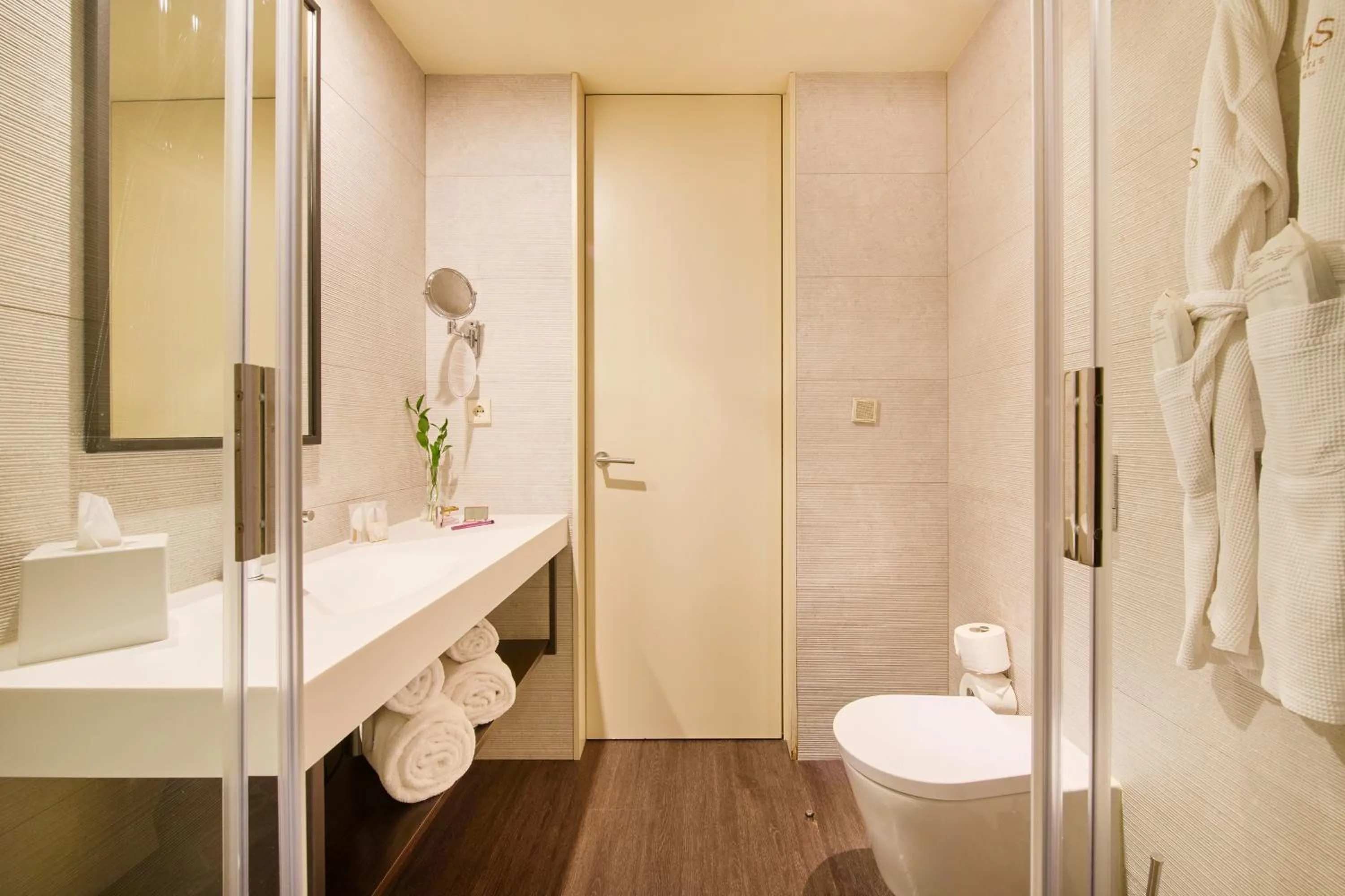 Bathroom in Hotel Moon & Sun Porto