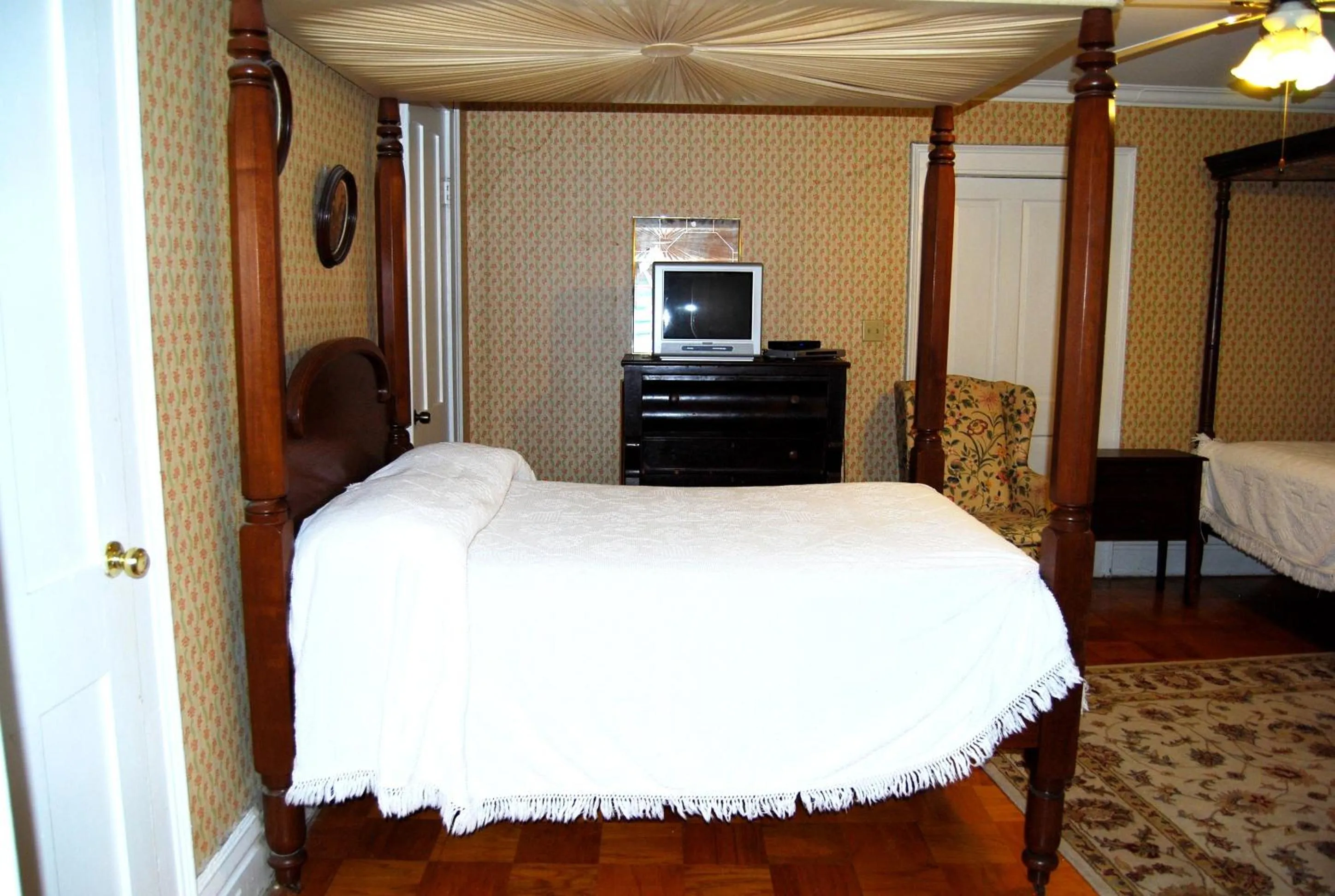 Bedroom in Glenfield Plantation Historic Antebellum Bed and Breakfast