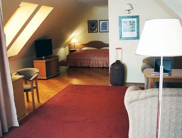 Photo of the whole room, Bed in Hotel Bielany