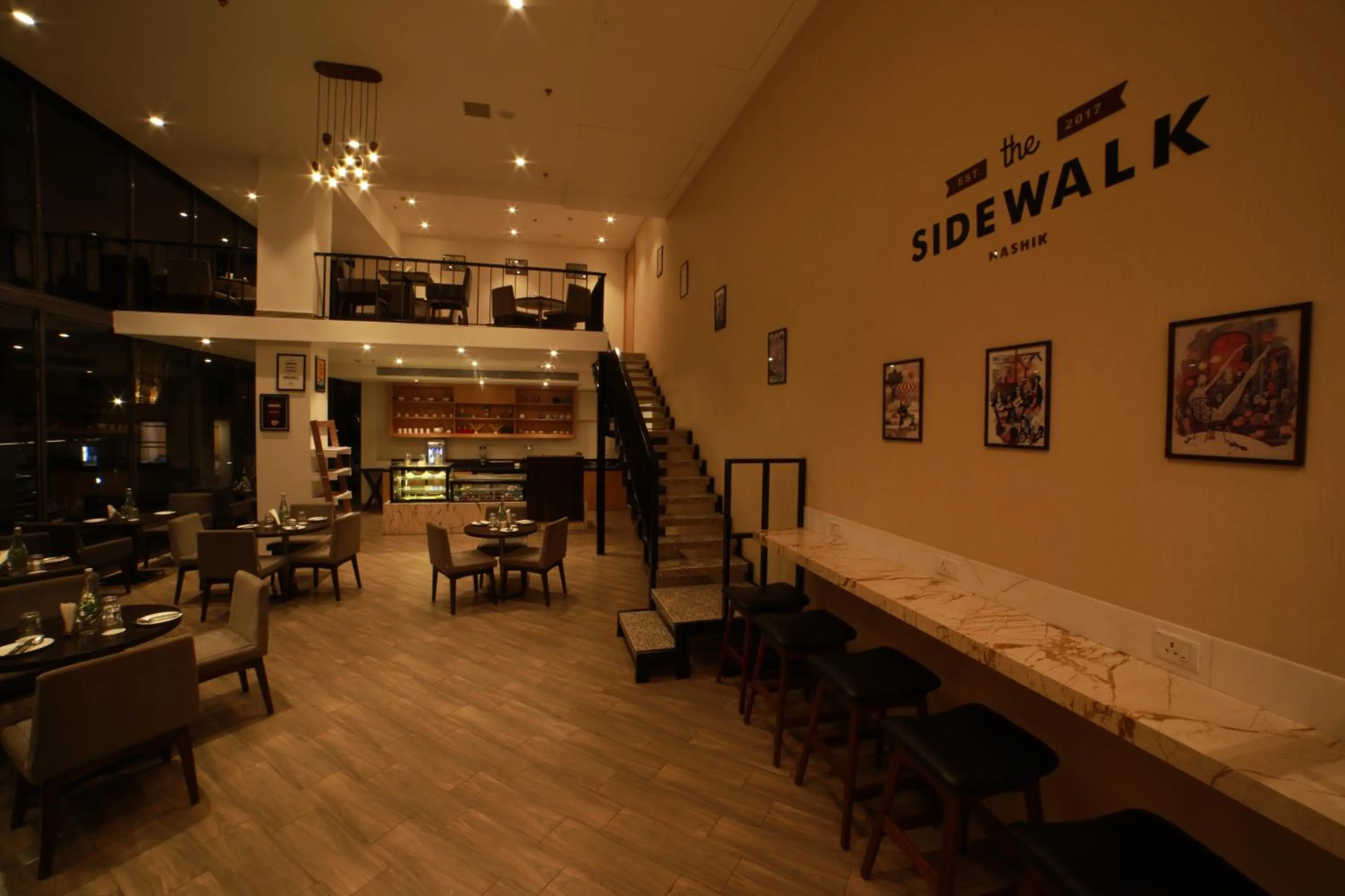 Restaurant/places to eat in The Vern at BLVD