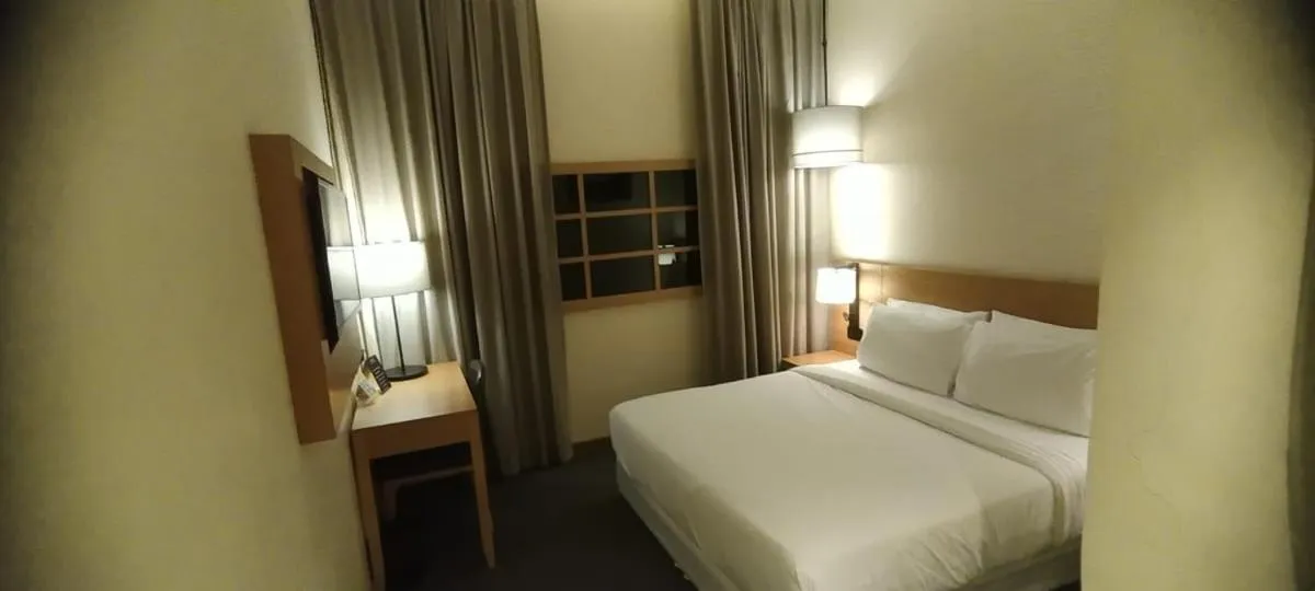 Bed in The Vern at BLVD