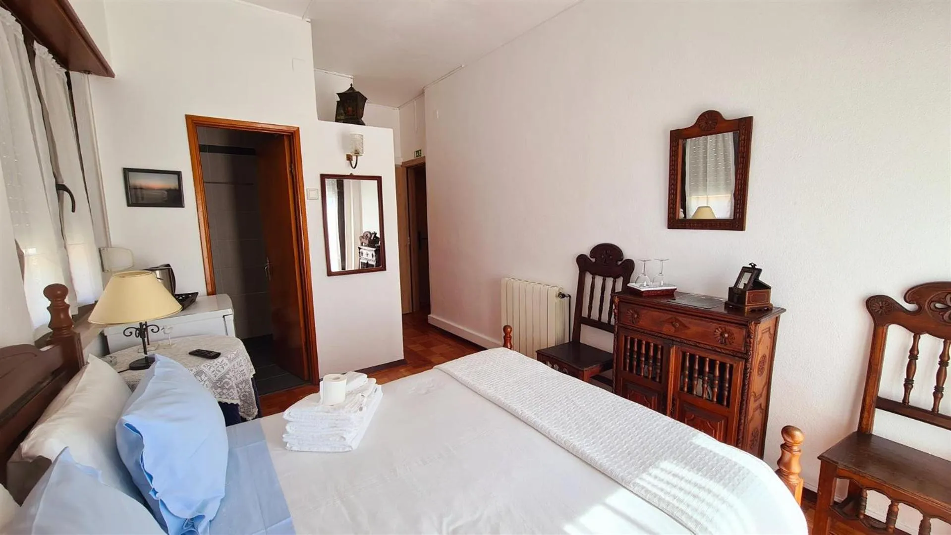 Bed in Solar dos Carvalhos - Apartamentos de Turismo