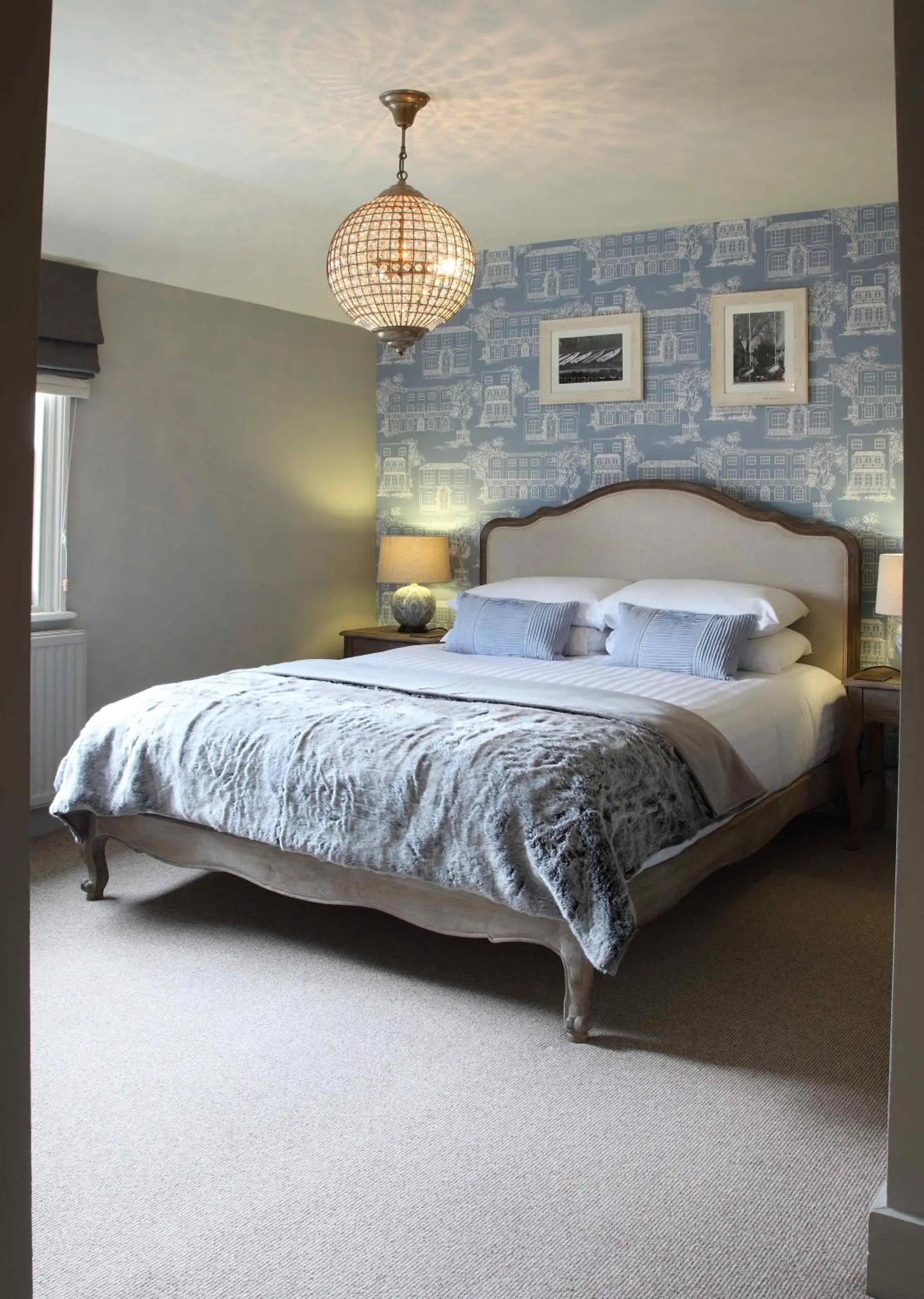 Double Room in Flower Pot Hotel Double Room in Flower Pot Hotel