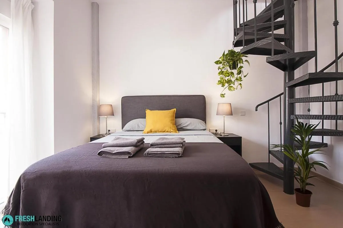 Bedroom, Bed in Rayito by FreshApartments by Bossh! Apartments