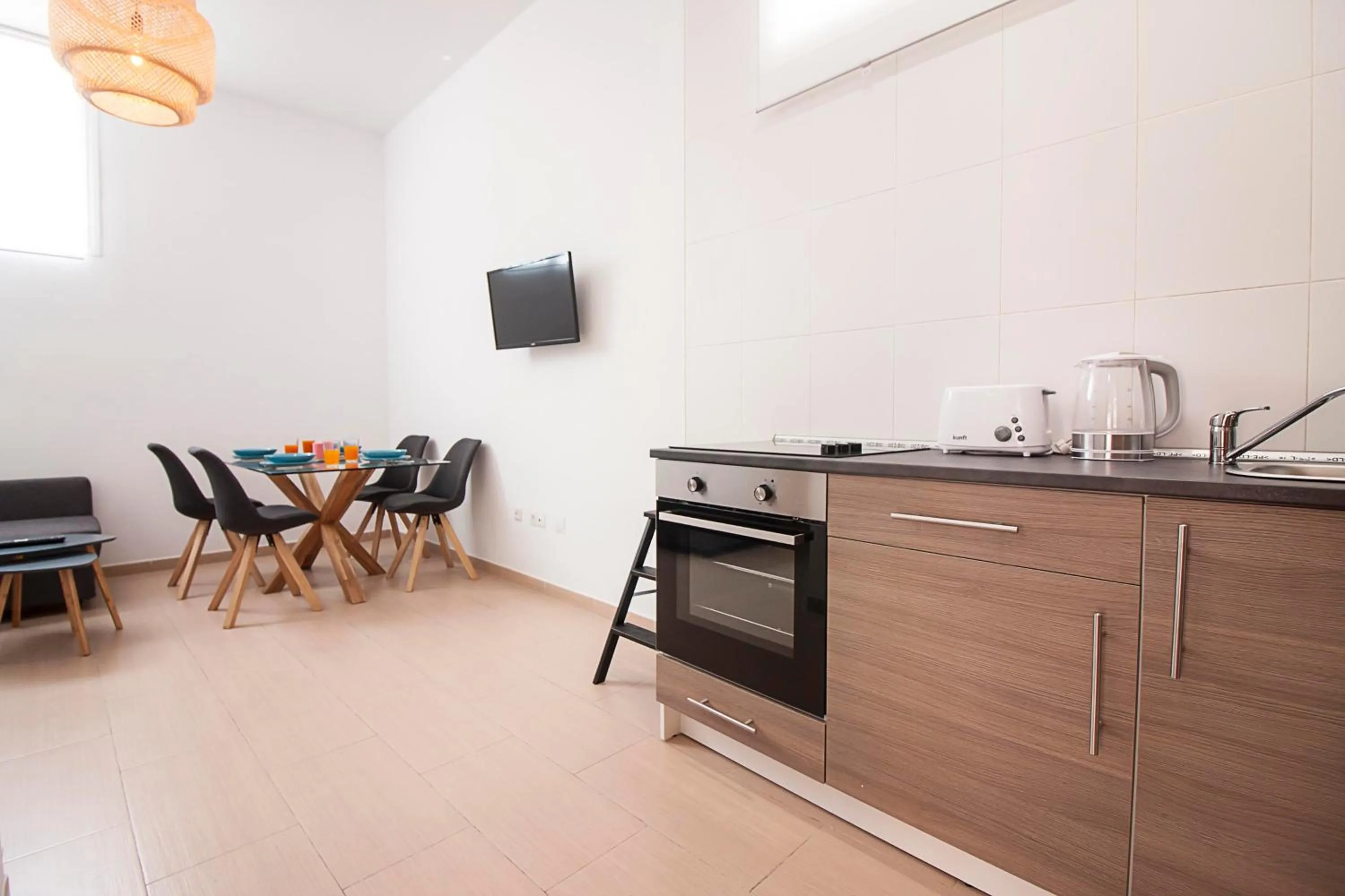 Kitchen or kitchenette in Rayito by FreshApartments by Bossh! Apartments