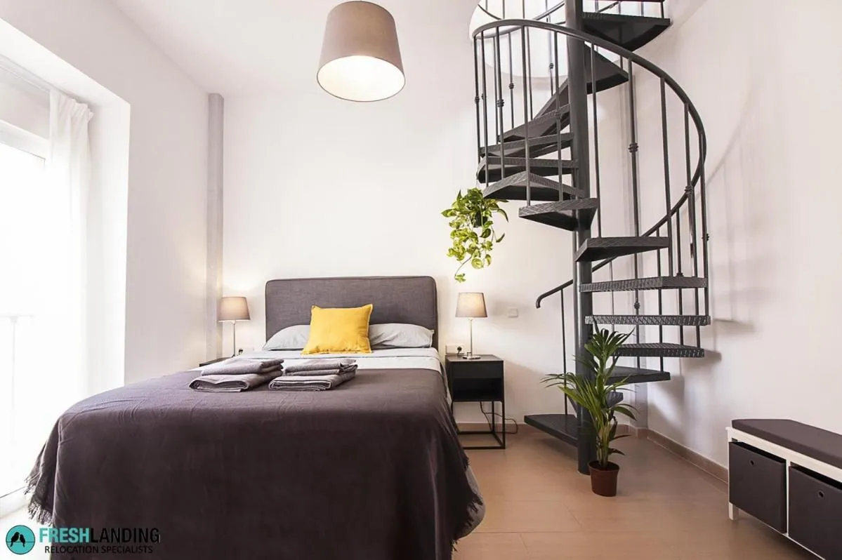 Bedroom, Bed in Rayito by FreshApartments by Bossh! Apartments